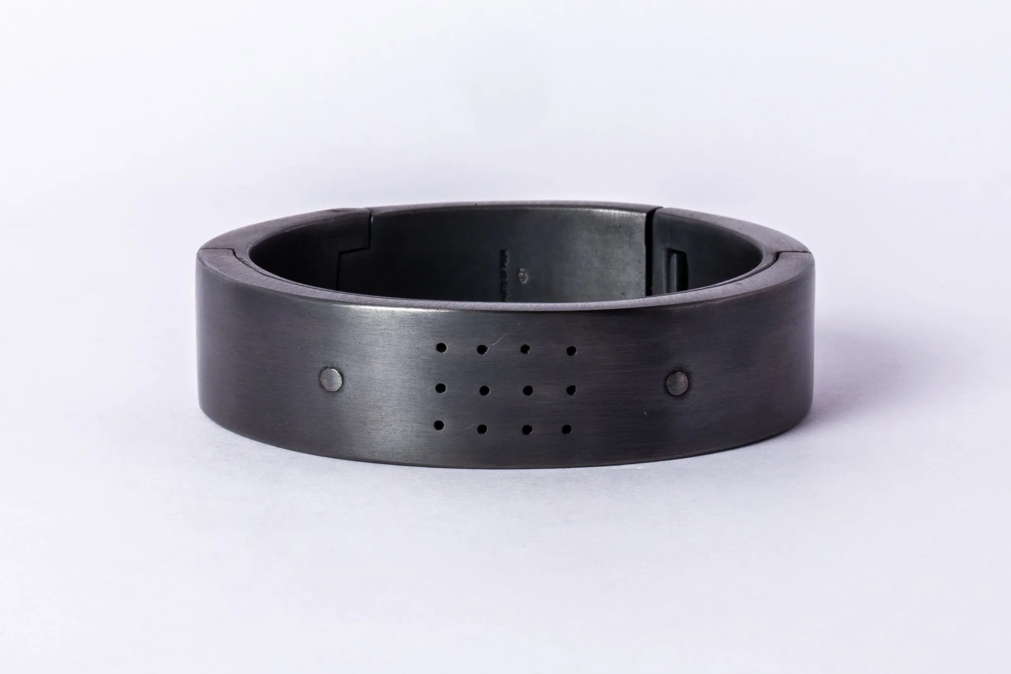 Sistema Bracelet v2 (12-Hole, 17mm, KA) sold by Parts of Four product image thumbnail 3