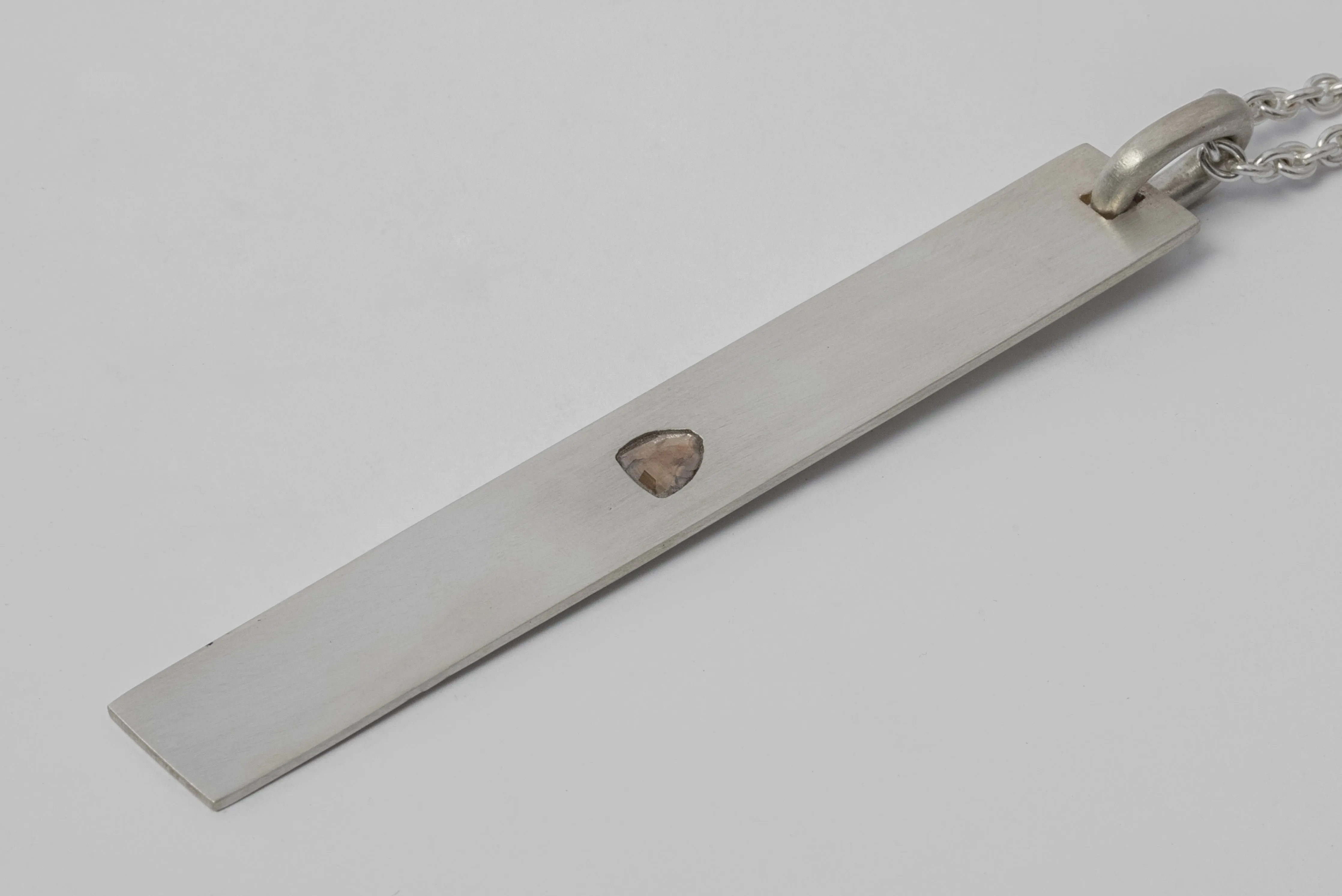 Plate Necklace (0.5 CT, Diamond Slab, MA+DIA) sold by Parts of Four product image thumbnail 2