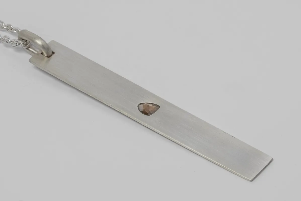 Plate Necklace (0.5 CT, Diamond Slab, MA+DIA) sold by Parts of Four