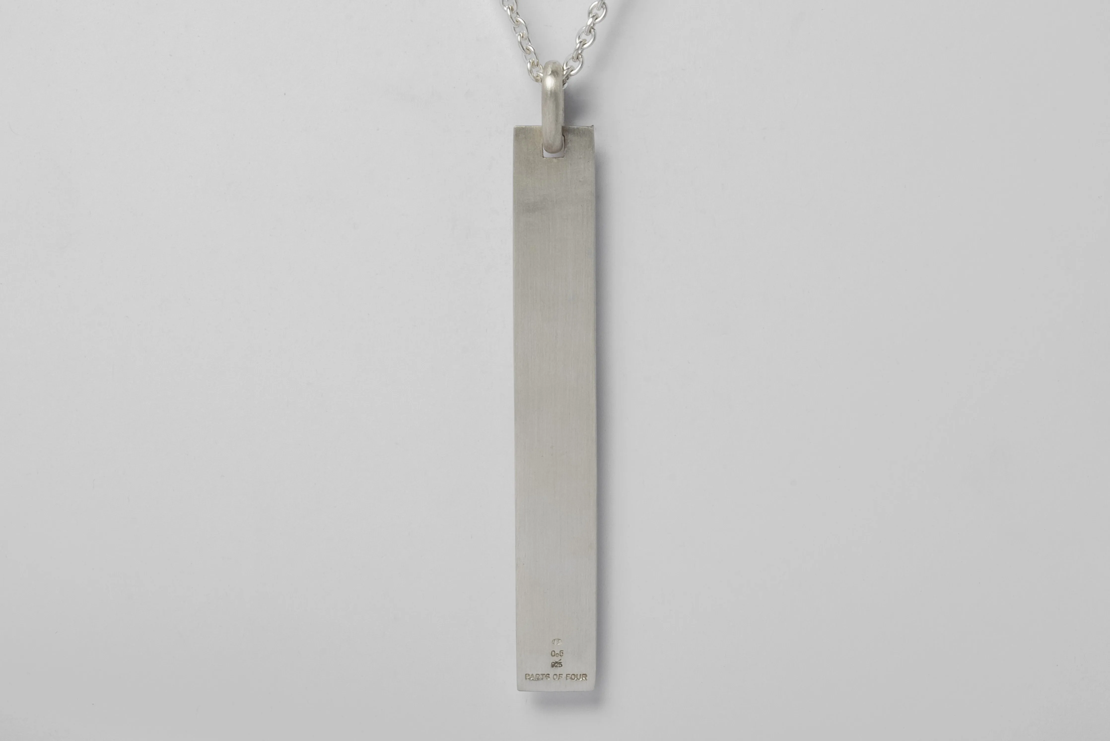 Plate Necklace (0.5 CT, Diamond Slab, MA+DIA) sold by Parts of Four product image thumbnail 4