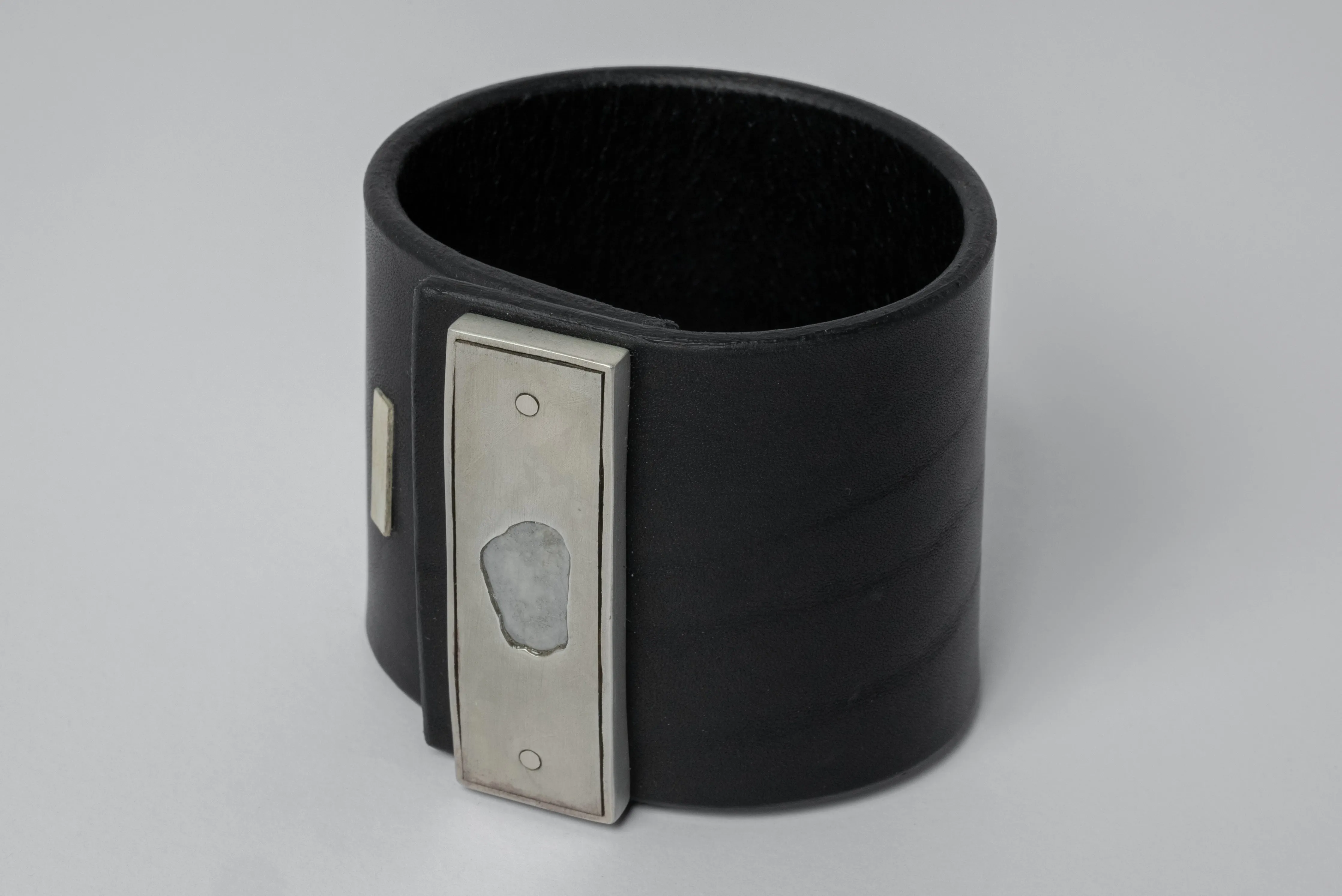 Leather Strap Bracelet (Sistema Bar, 1.2 CT, Diamond Slab, 60mm, BLK+DA+DIA) sold by Parts of Four