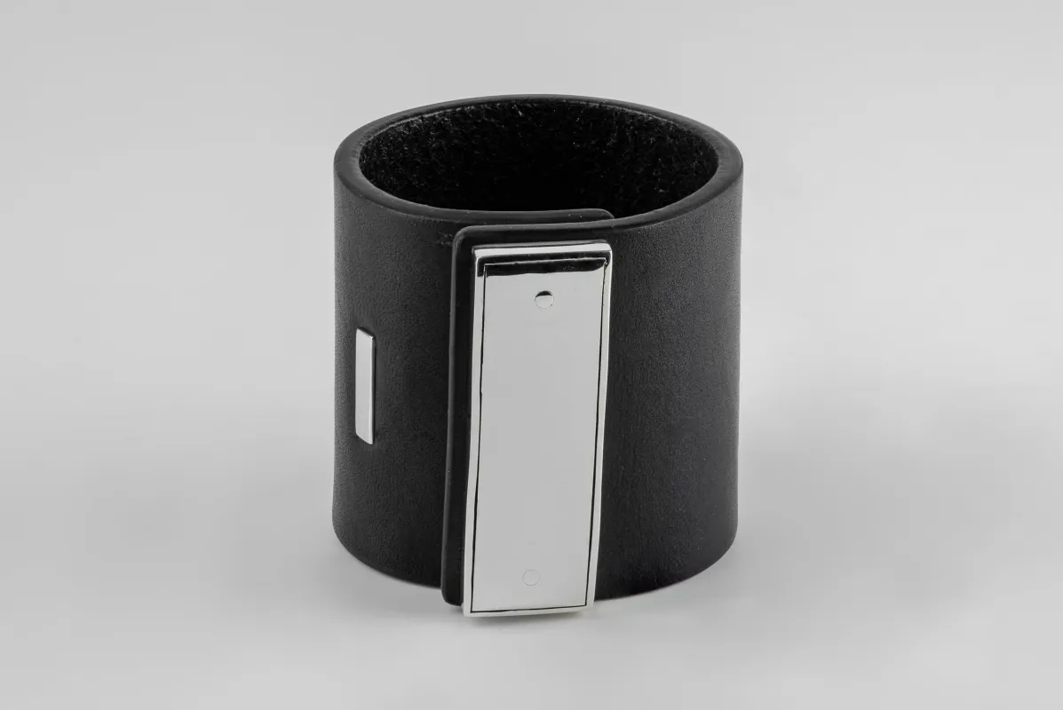 Leather Strap Bracelet (Sistema Bar, 60mm, BLK+PA) sold by Parts of Four