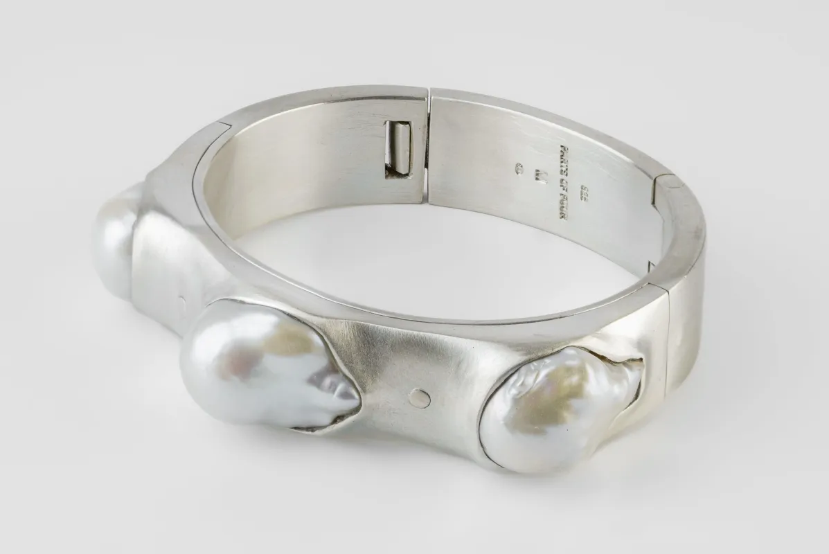 Sistema Bracelet v2 (Terrestrial Surfaced, 3-White Pearl, 17mm, MA+WPRL) sold by Parts of Four