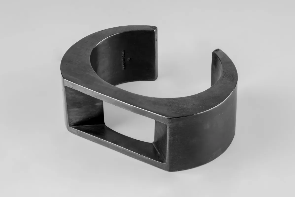 Crescent Plane Gateway (30mm, KAS) sold by Parts of Four