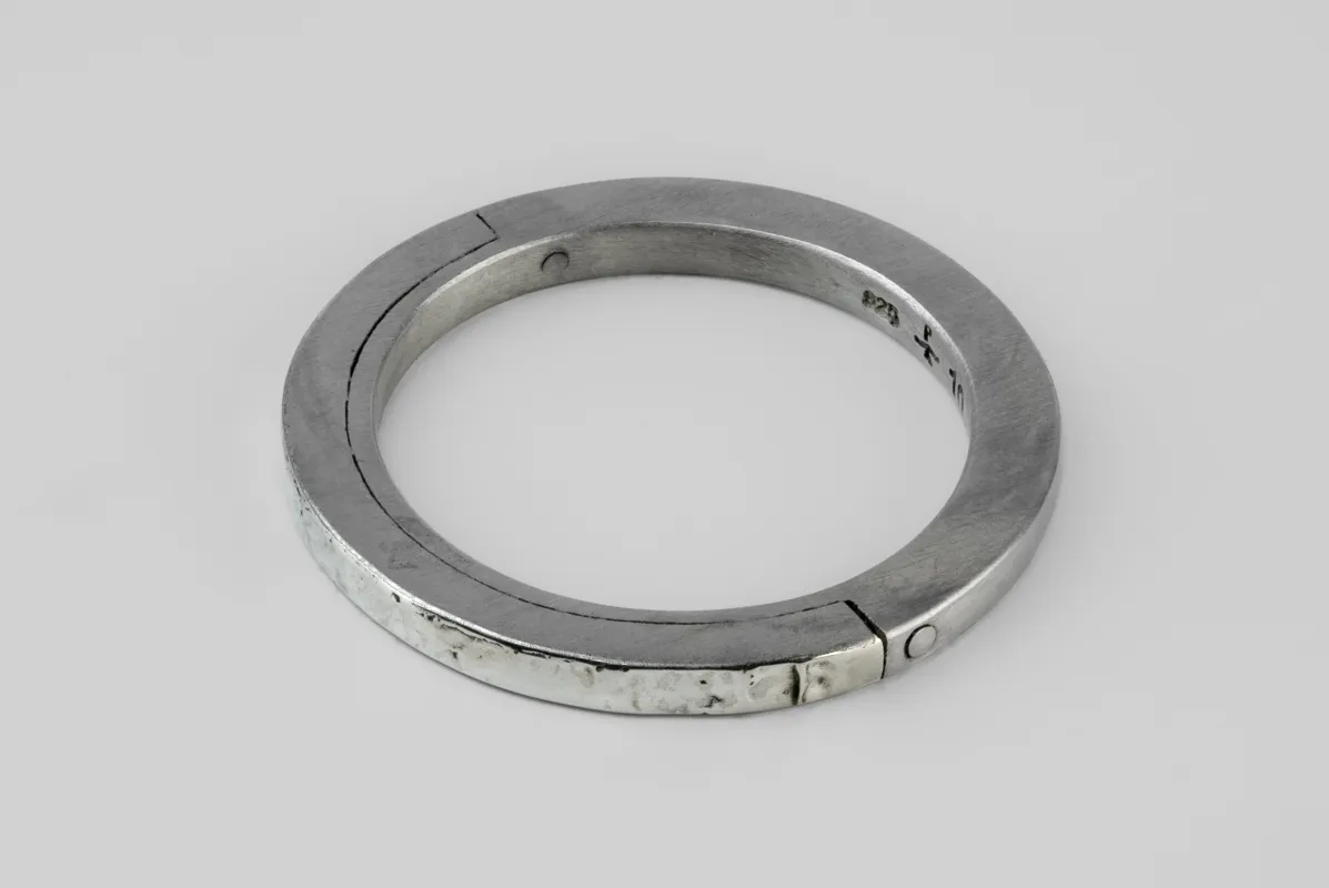 Sistema Ring (Fuse, 2mm, DA10KW) sold by Parts of Four