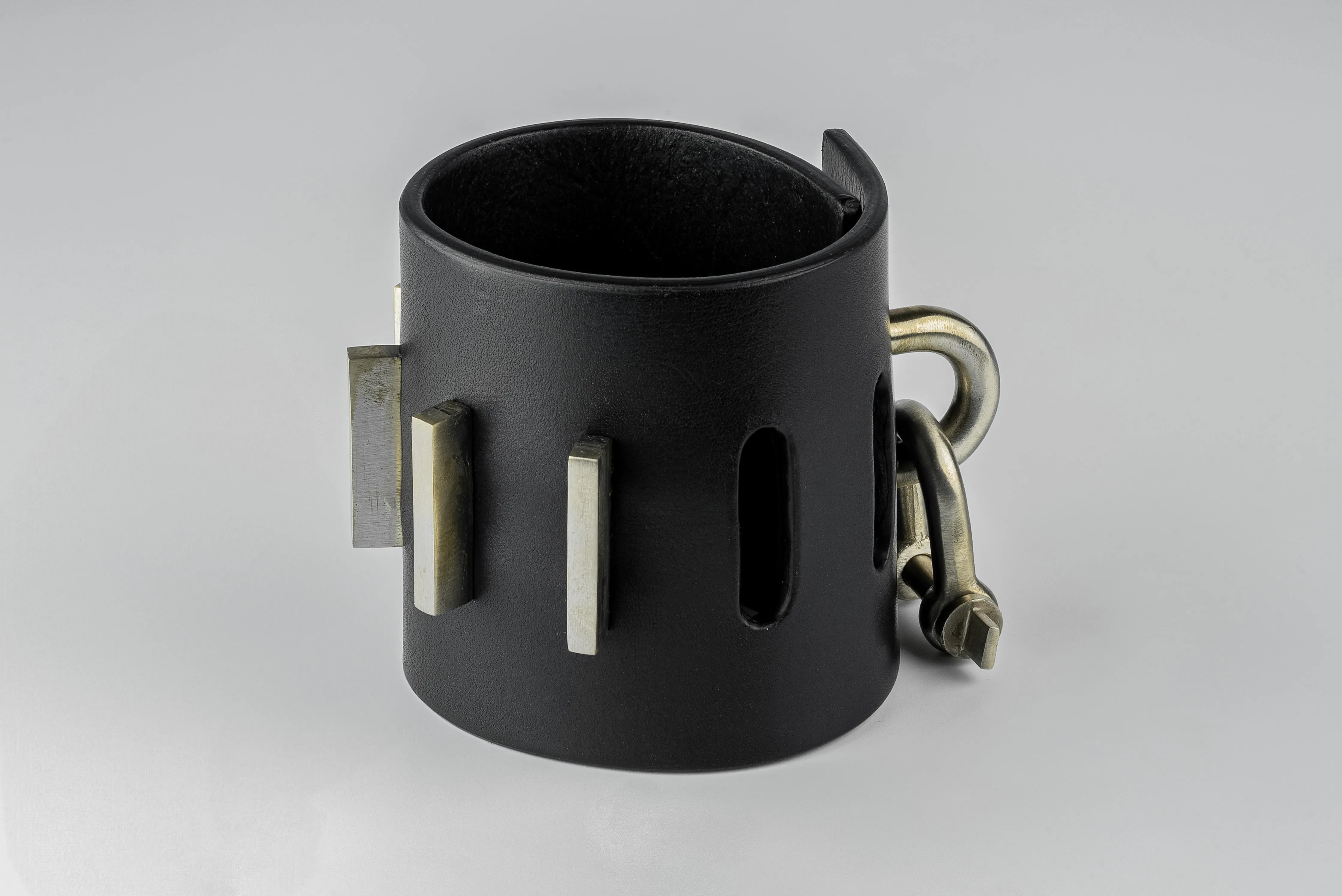 Restraint Charm Bracelet (Staple Stud Variant, 70mm, BLK+Z) sold by Parts of Four product image thumbnail 3