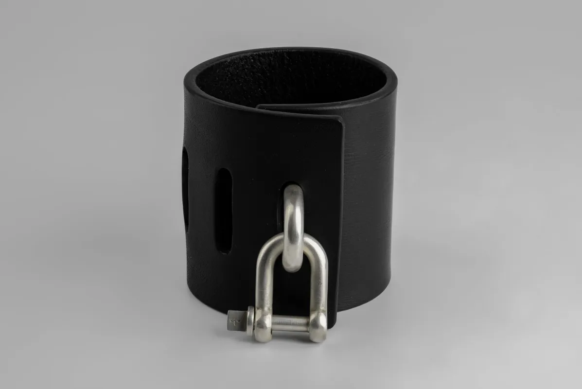 Restraint Charm Bracelet (70mm, BLK+AS) sold by Parts of Four