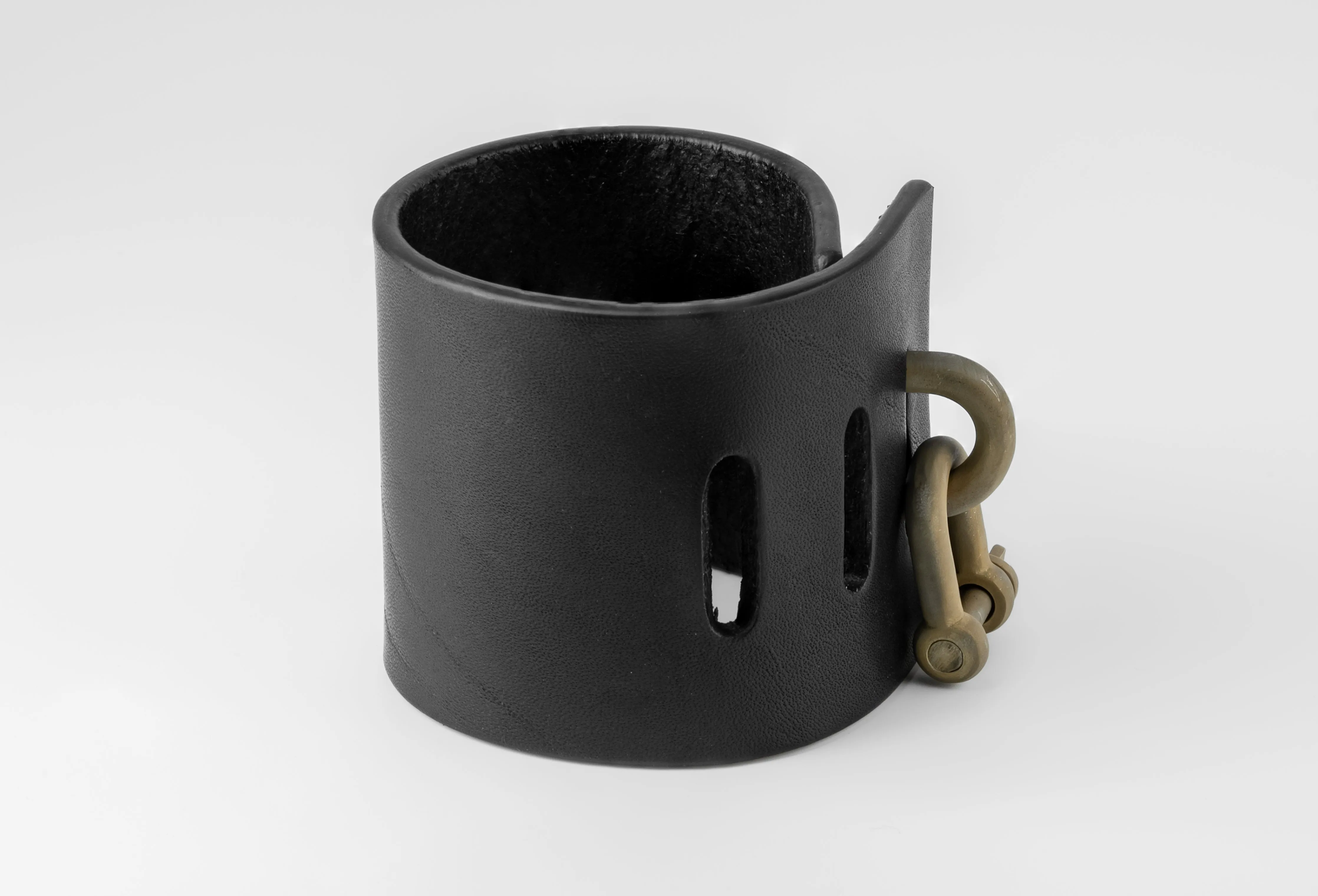 Restraint Charm Bracelet (70mm, BLK+UAS) sold by Parts of Four product image thumbnail 2