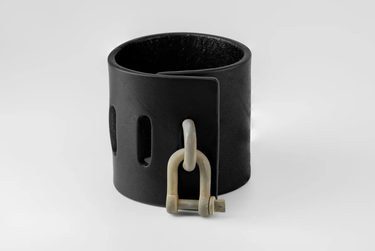 Restraint Charm Bracelet (70mm, BLK+UAS) sold by Parts of Four