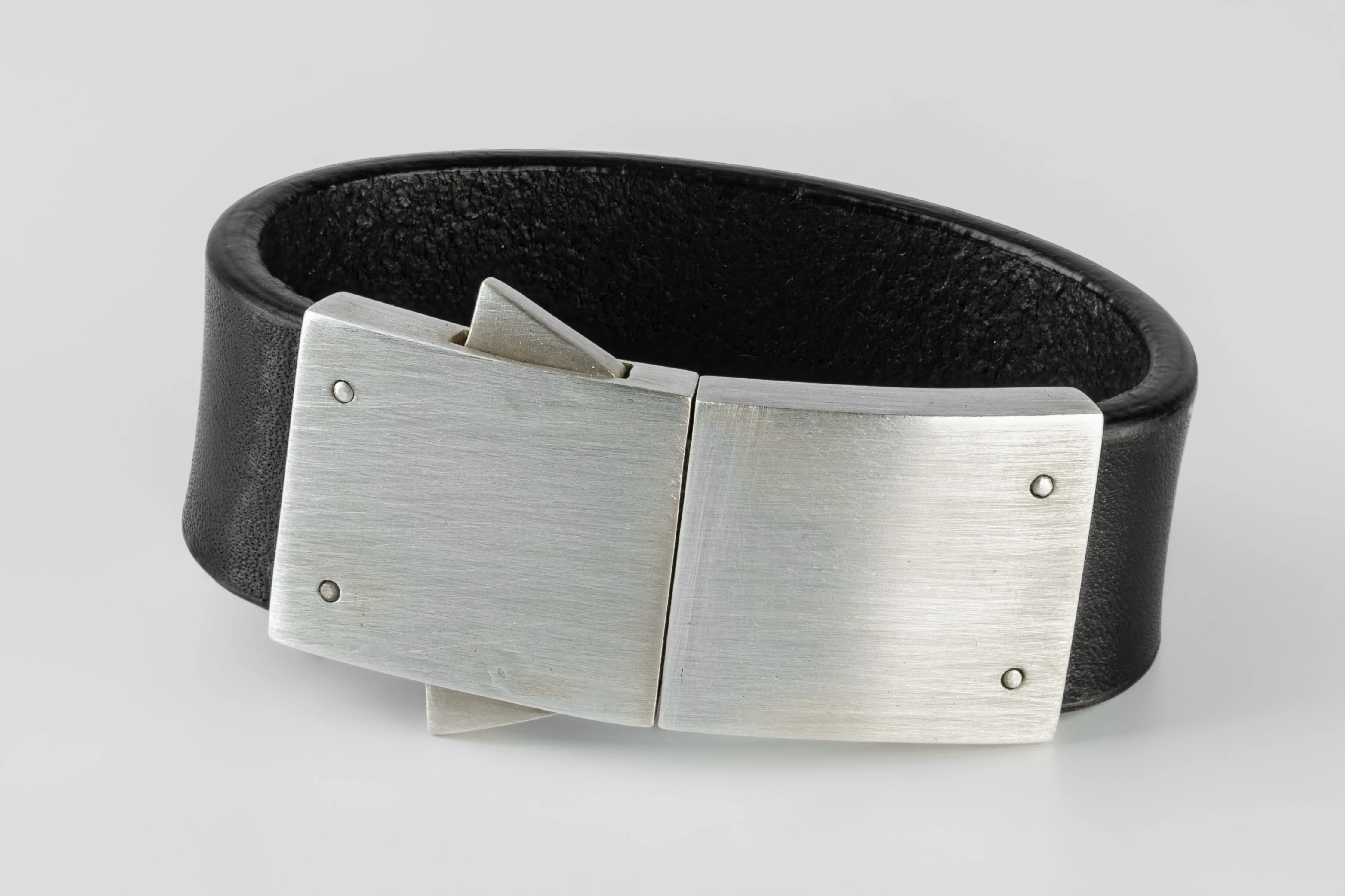 Box Lock Bracelet v2 (BLK+AS) sold by Parts of Four product image thumbnail 3