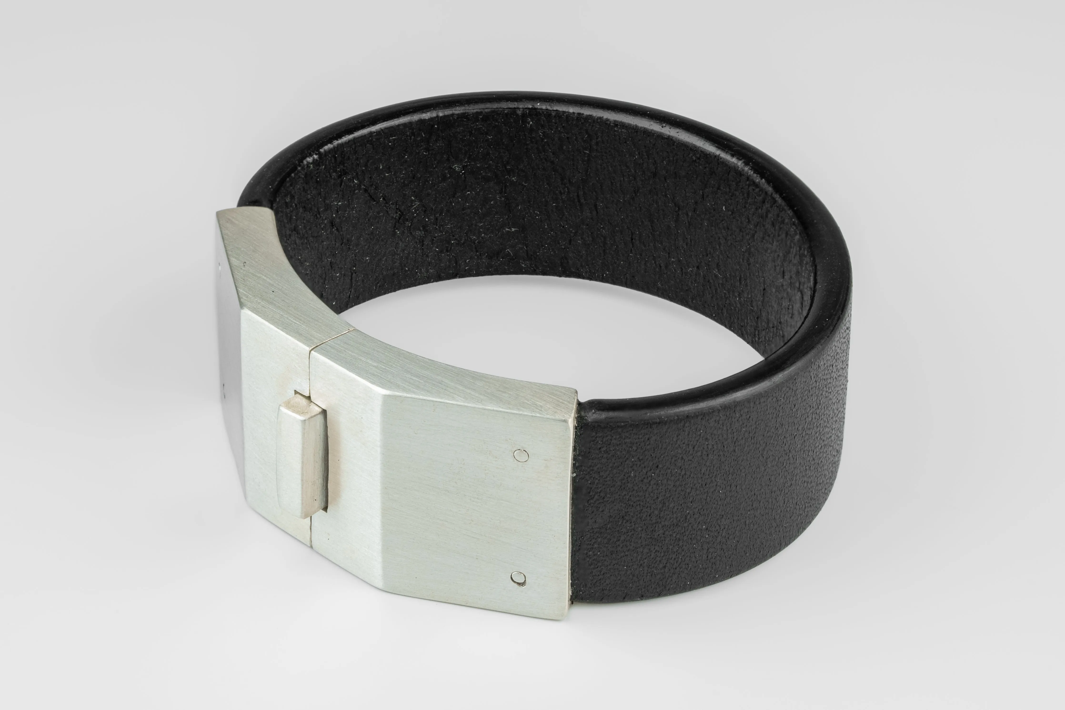 Box Lock Bracelet (Facet, Narrow, BLK+MA) sold by Parts of Four