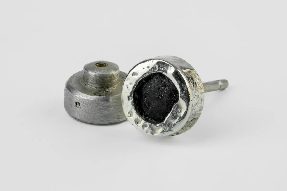 Tiny Stud Earring (Fuse, 0.1 CT, Black Diamond Fragment, DA10KW+KFRDIA) sold by Parts of Four