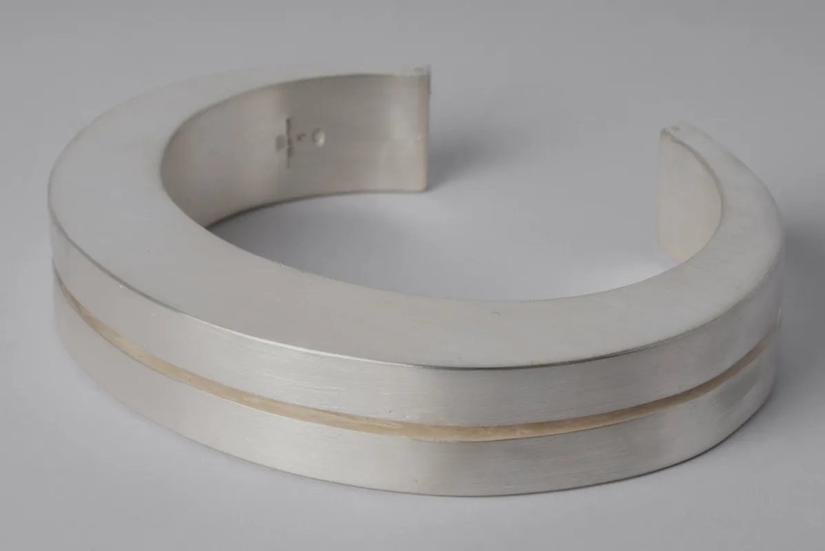 Crescent Crevice Bracelet v2 (15mm, MA) sold by Parts of Four