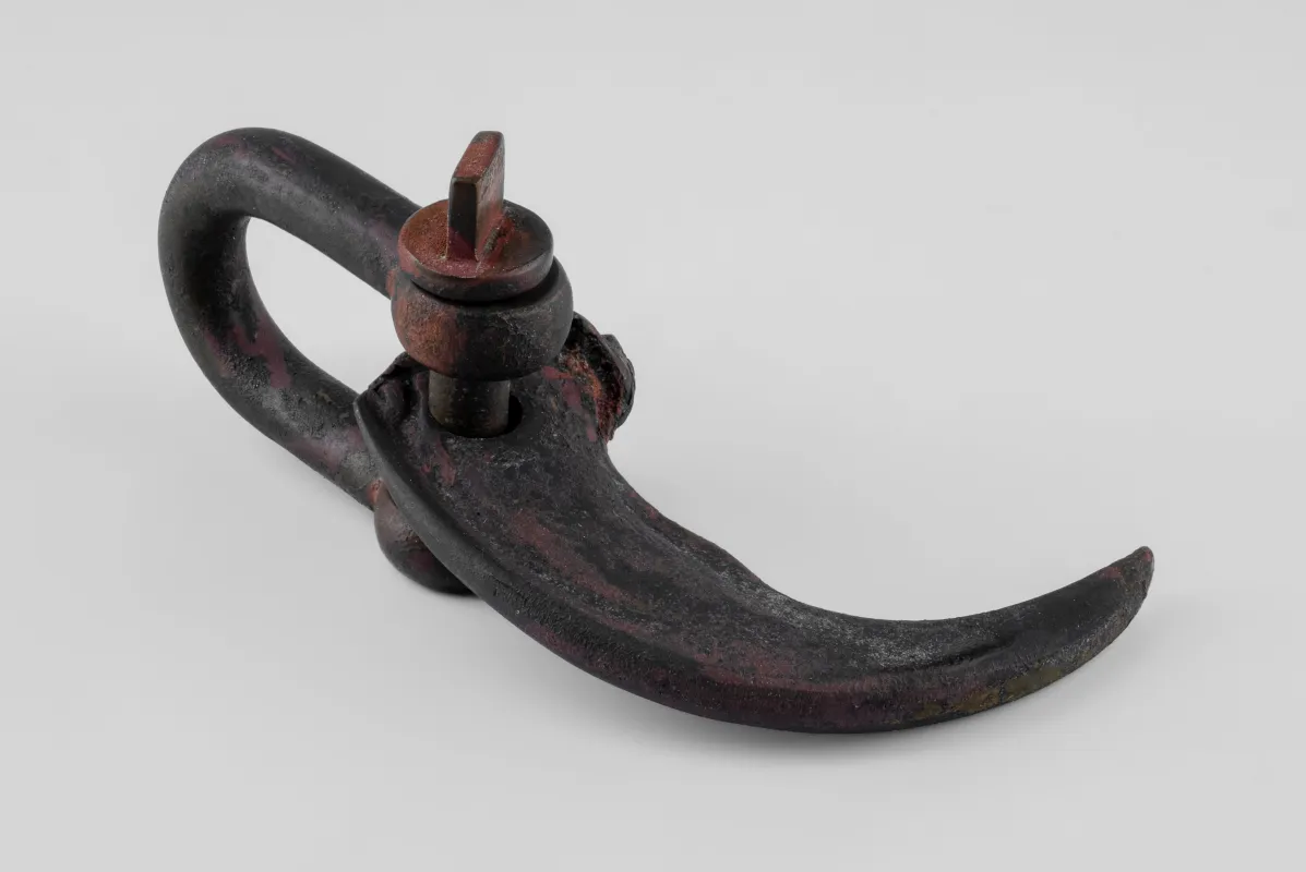 Bear Claw Charm (v1, DR) sold by Parts of Four