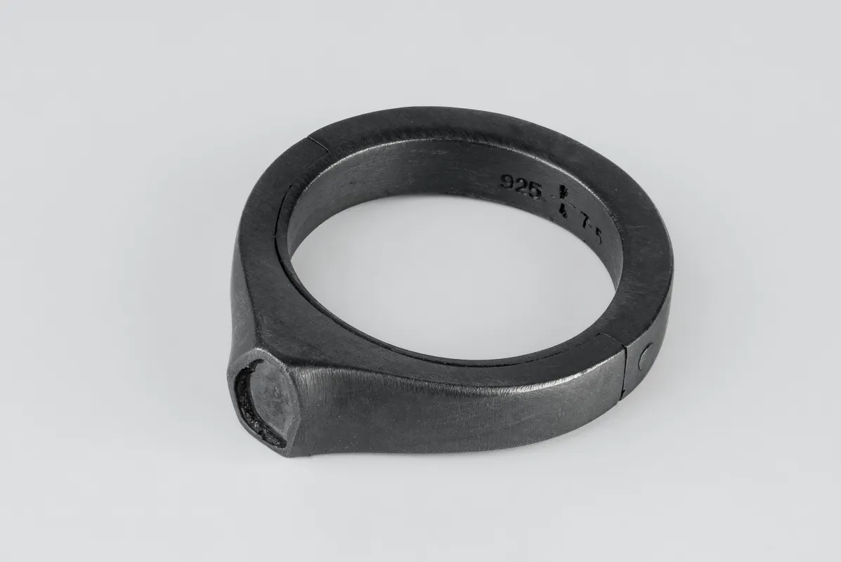 Sistema Ring (Terrestrial Surfaced, Expanded, 0.1 CT, Diamond Slab, 4mm, KA+DIA) sold by Parts of Four