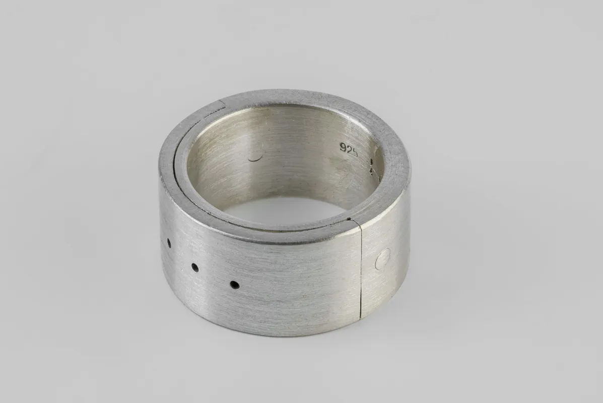 Sistema Ring (4-Hole, 12mm, MA) sold by Parts of Four