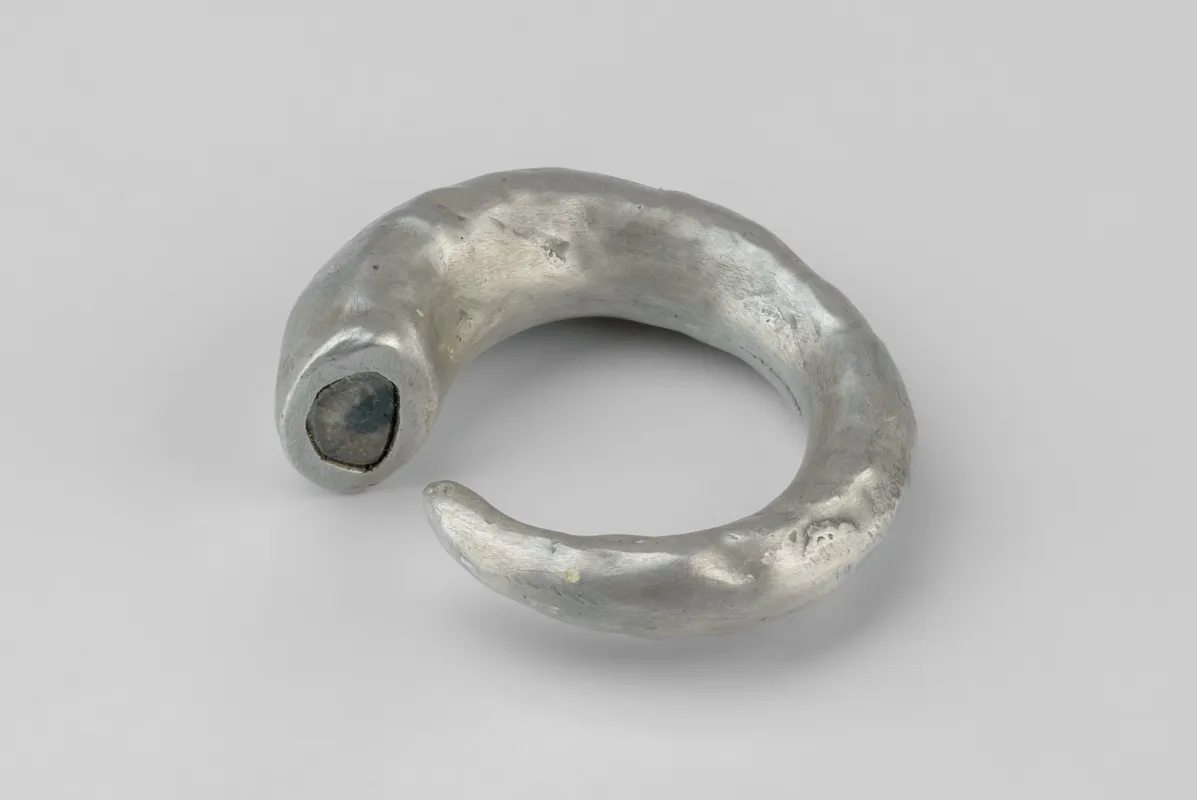 Little Horn Ring (Hoof Set, 0.2 CT, Diamond Slab, DA+DIA) sold by Parts of Four