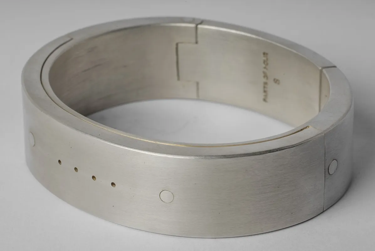 Sistema Bracelet v2 (4 Hole, 17mm, AS) sold by Parts of Four
