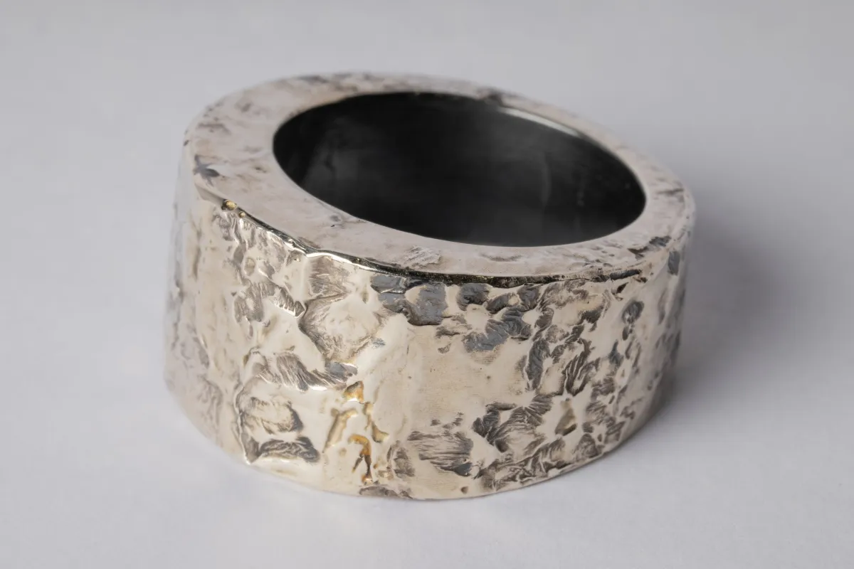 Crevice Ring v2 (Narrow, Rework, Full Fuse, KA10KW) sold by Parts of Four