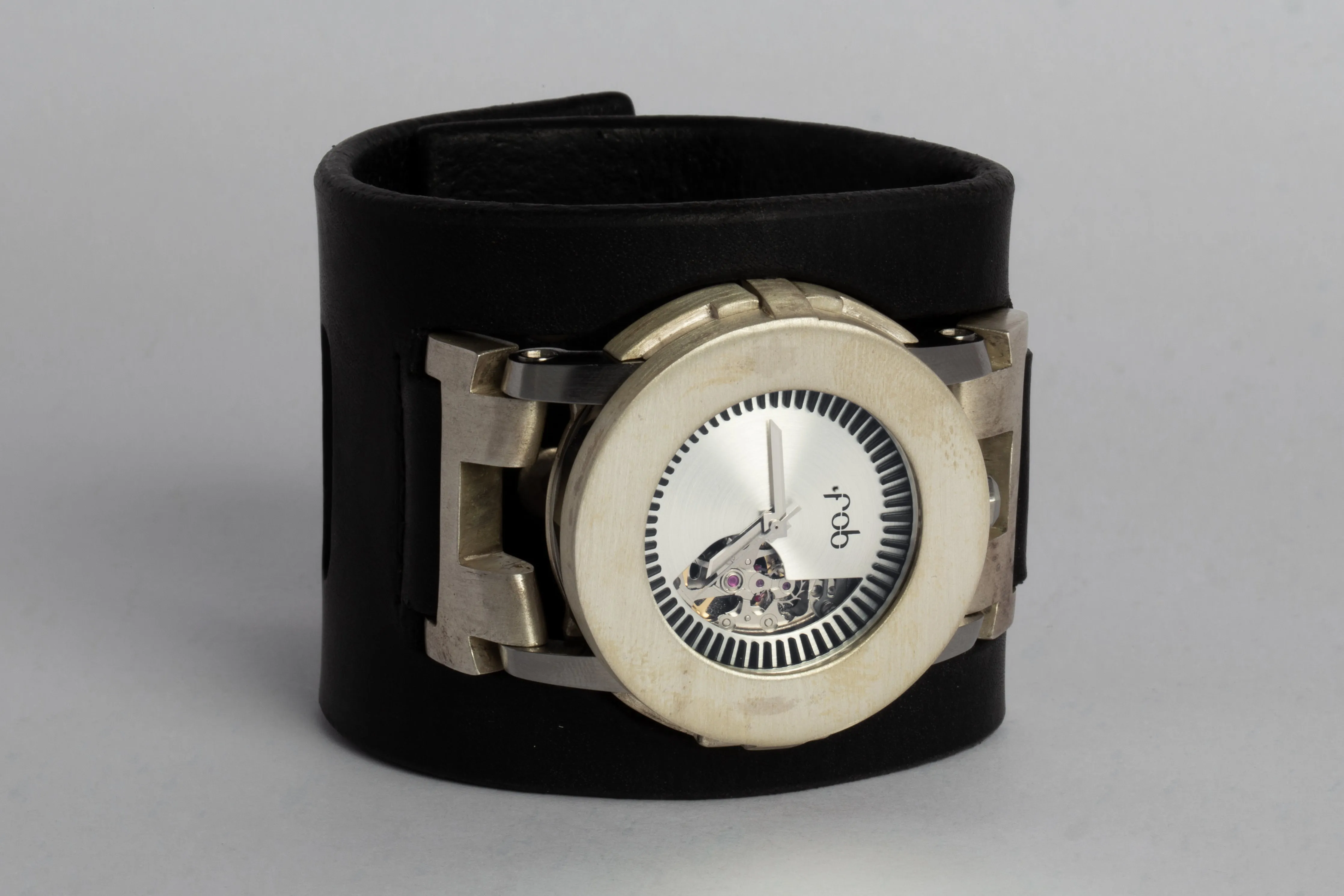 P4—FOB Watch #165 (Case, Restraint, Oblivion, MA-MA-NG) sold by Parts of Four product image thumbnail 3