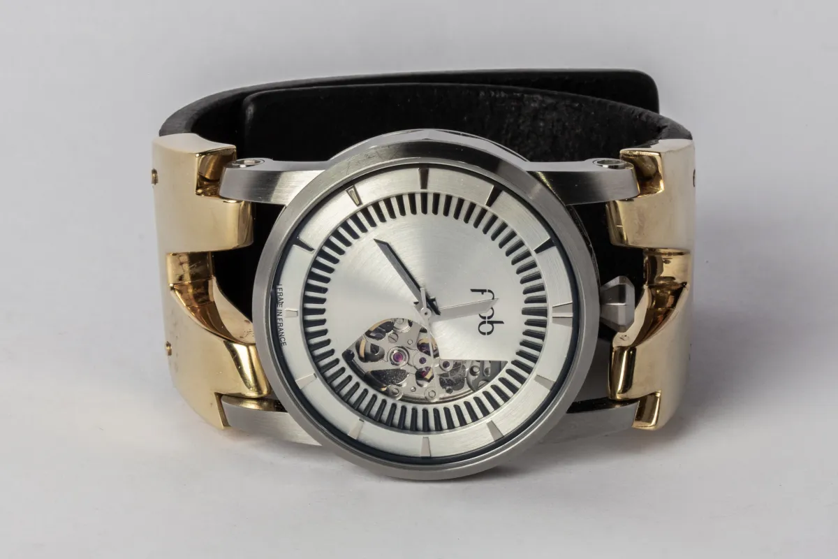 P4—FOB Watch #469 (Hyperstrap-V [Studs], Oblivion, YGA-NG) sold by Parts of Four