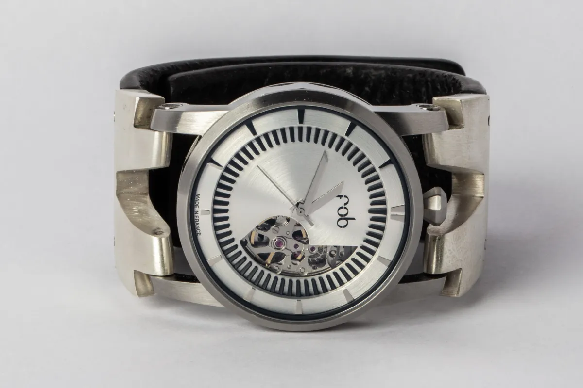 P4—FOB Watch #457 (Hyperstrap-V [Studs], Oblivion, MA-NG) sold by Parts of Four