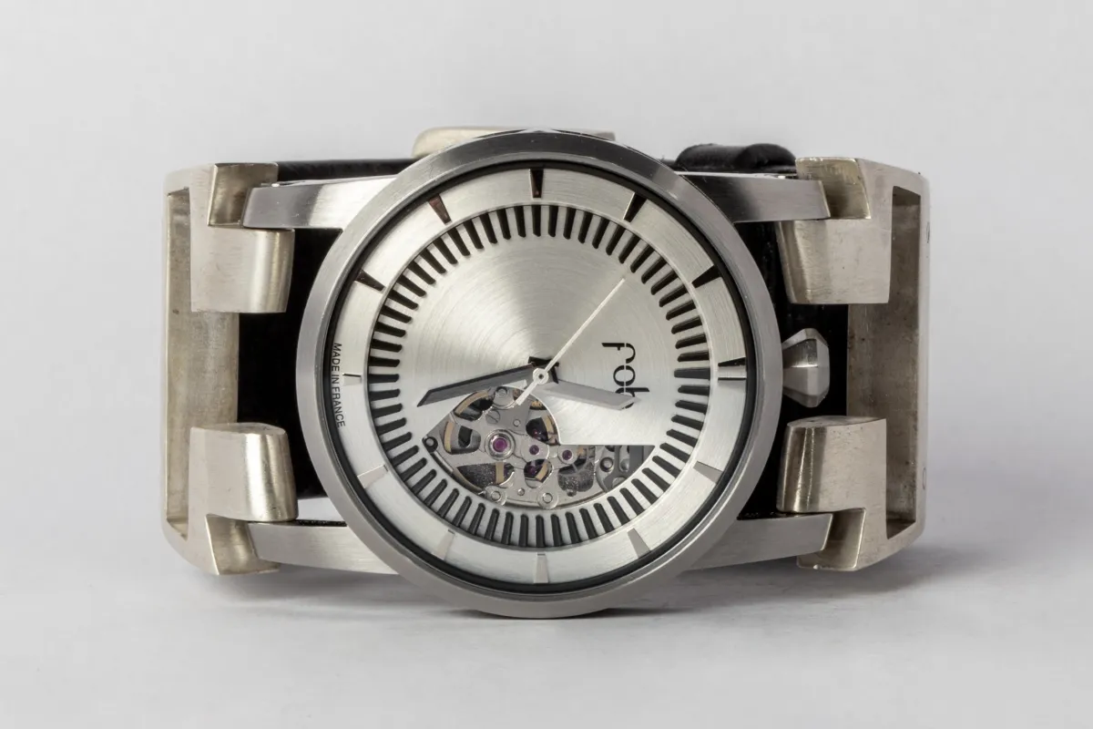 P4—FOB Watch #425 (Hyperstrap-T [Buckle], Oblivion, MA-NG) sold by Parts of Four