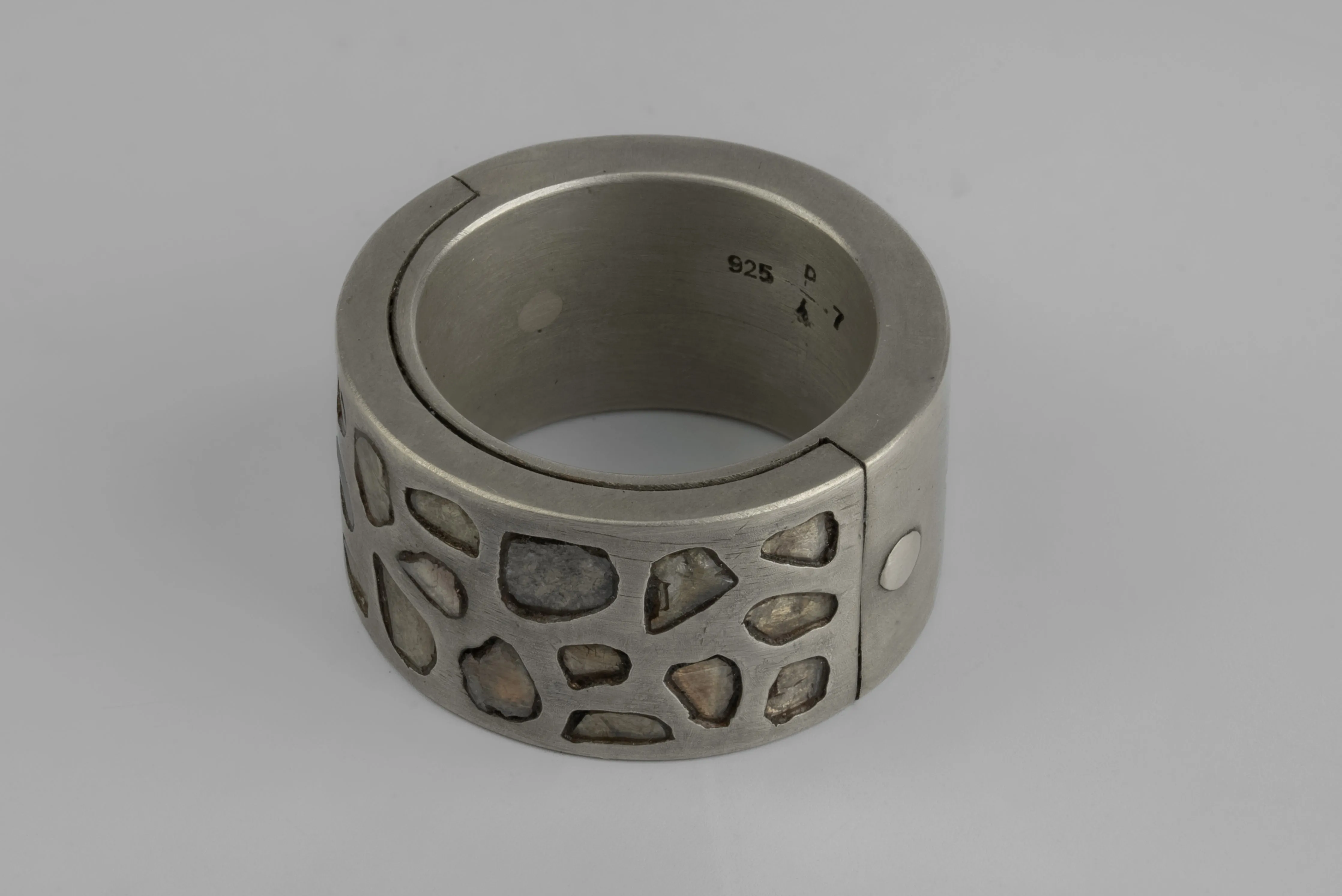 Sistema Ring (Mega Pavé, 12mm, DA+DIA) sold by Parts of Four