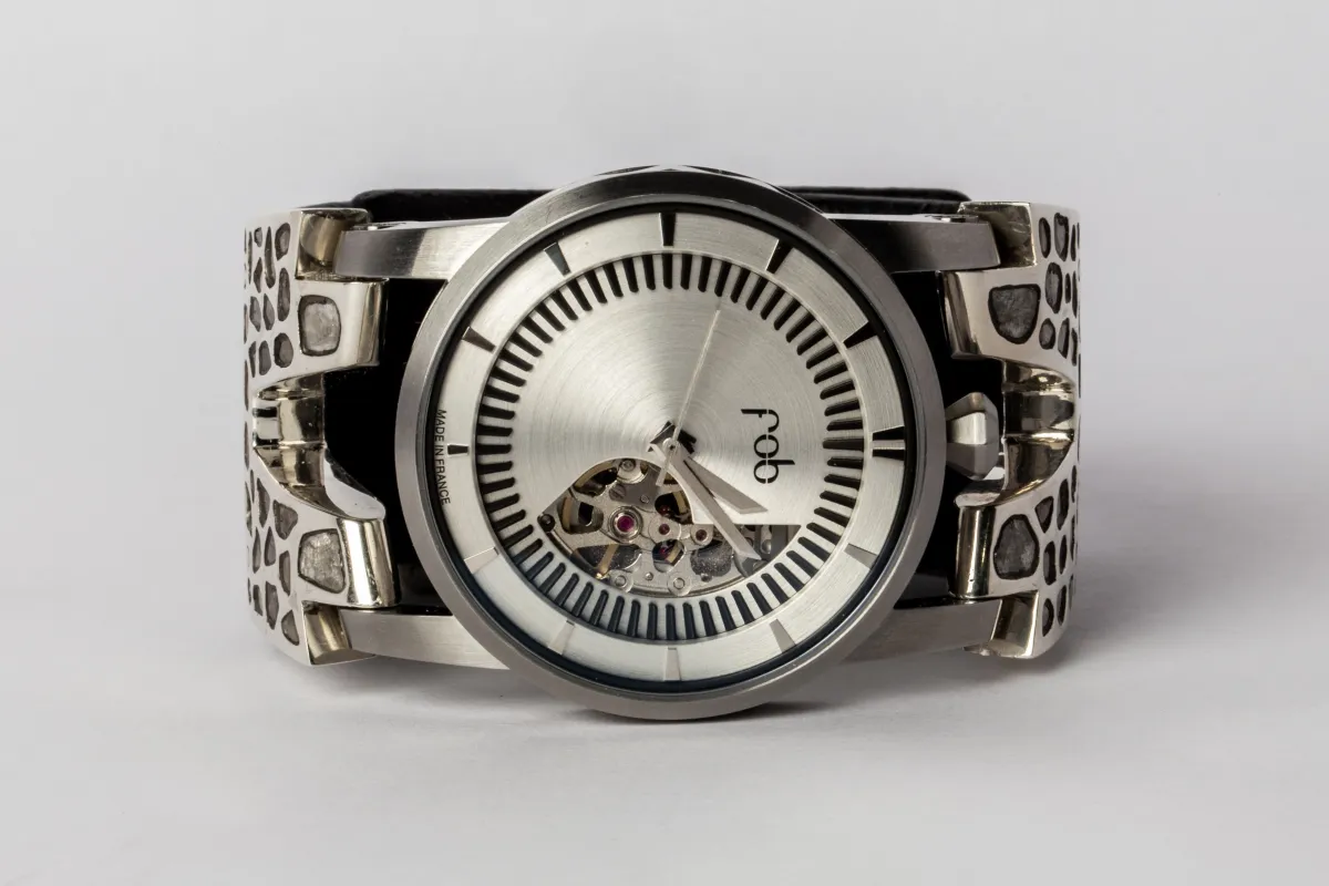 P4—FOB Watch #481 (Hyperstrap-V [Mega Pavé, Studs], Oblivion, PA+DIA-NG) sold by Parts of Four