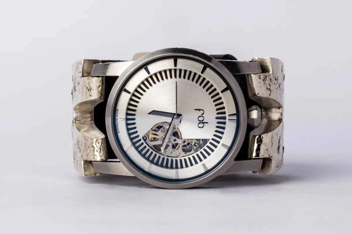 P4—FOB Watch #369 (Hyperstrap-V [Buckle], Oblivion, MA10KW-NG) sold by Parts of Four