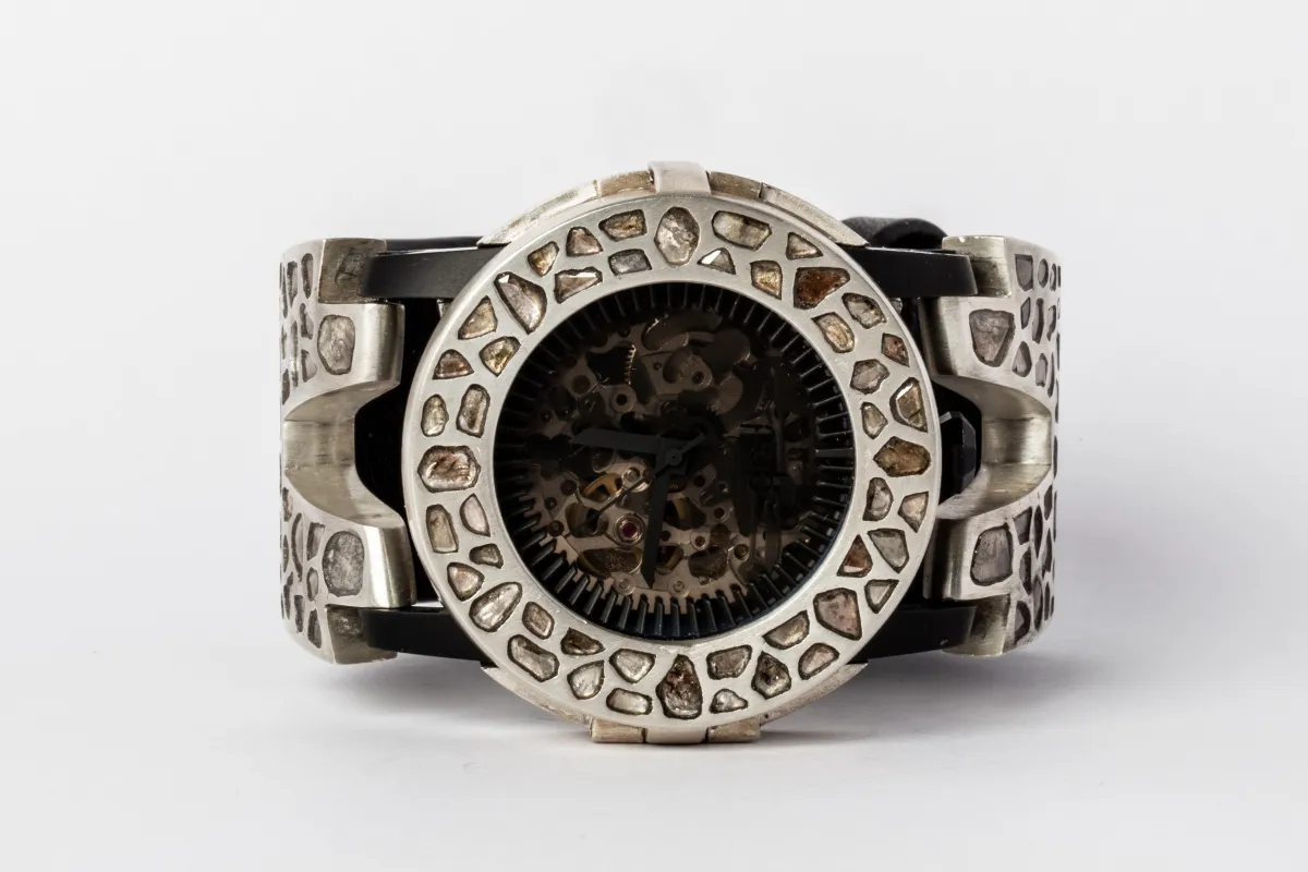 P4—FOB Watch #147 (Case [Mega Pavé], Hyperstrap-V [Mega Pavé, Buckle], Black Matte, MA+DIA-MA+DIA-NG) sold by Parts of Four