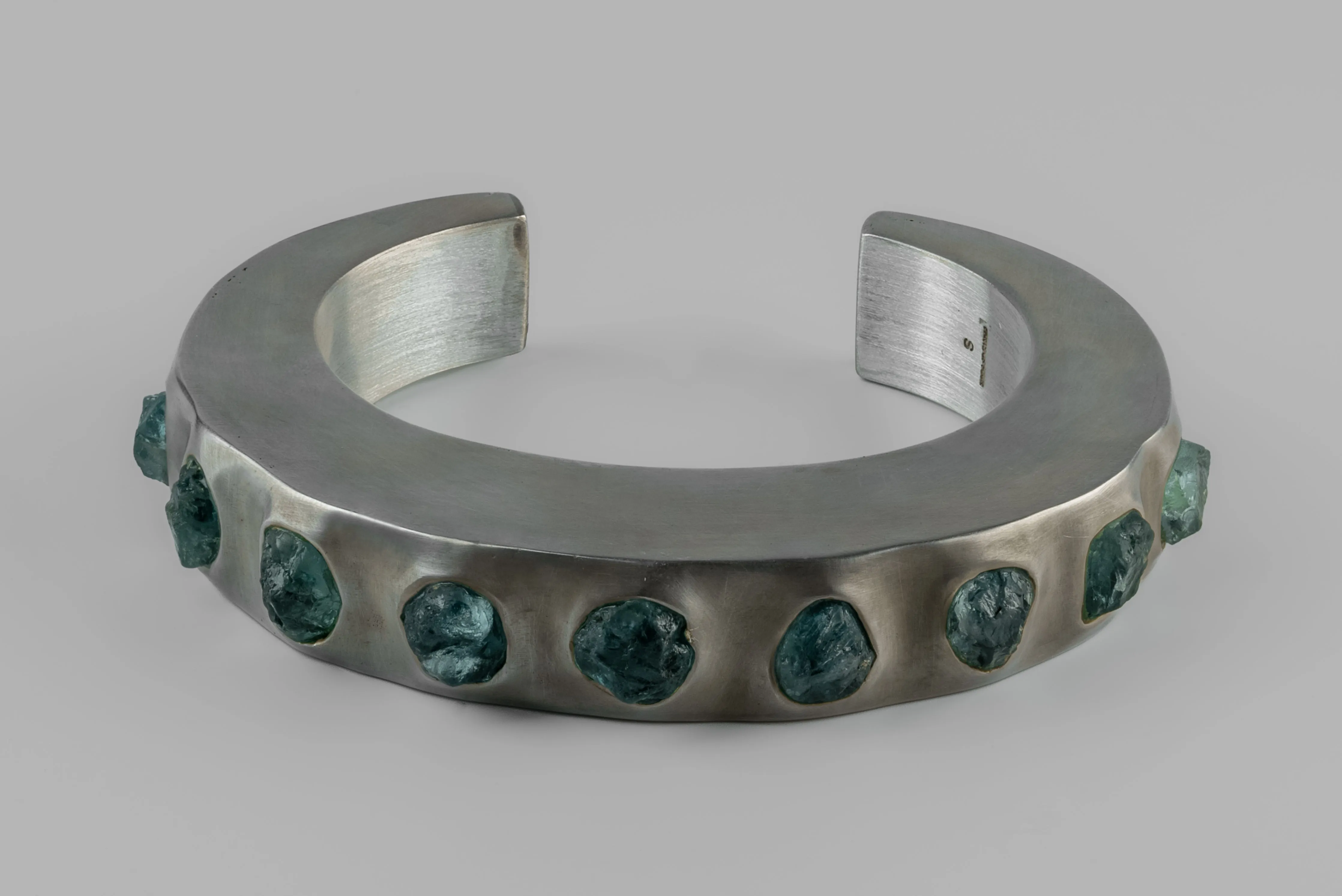 Crescent Bracelet (Terrestrial Surfaced, Neon Apatite, 15mm, AS+MA+NAPA) sold by Parts of Four product image thumbnail 3
