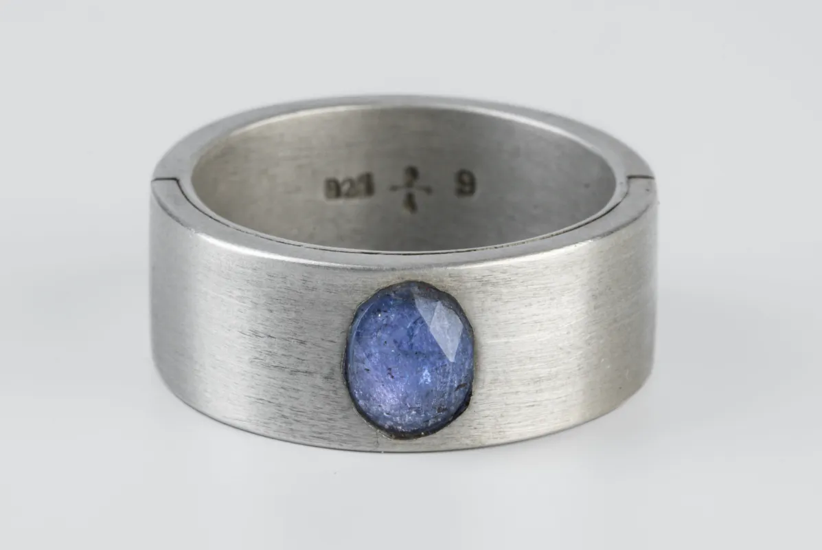 Sistema Ring (0.7 CT, Tanzanite Slice, 9mm, DA+TAN) sold by Parts of Four