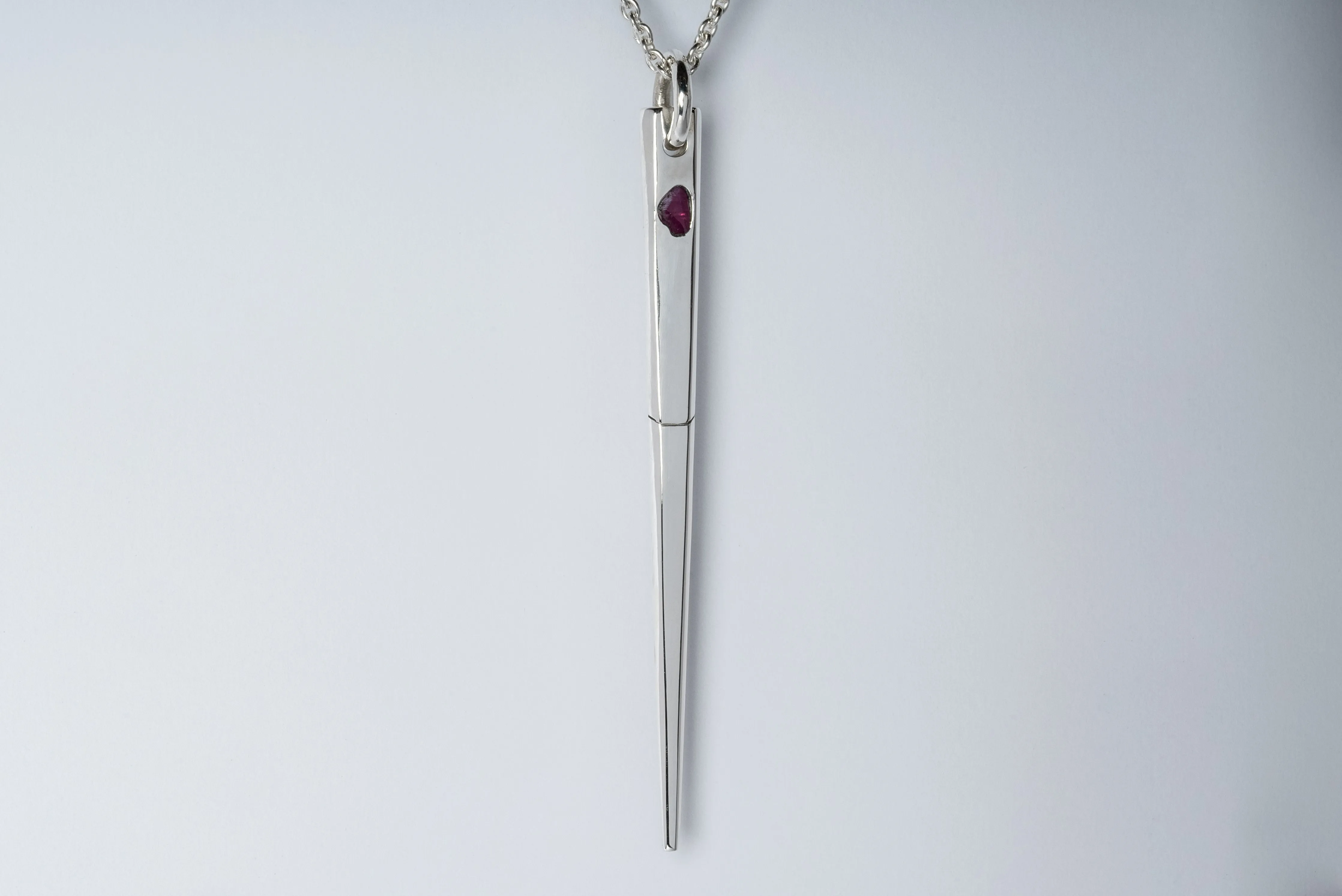 Big Spike Necklace (0.5 CT, Single Ruby Slice, PA+RUB) sold by Parts of Four product image thumbnail 3