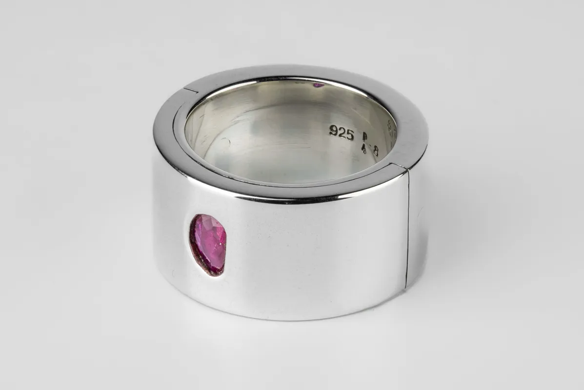 Sistema Ring (0.3 CT, Punchout Setting, Ruby Faceted Slab, 12mm, PA+RUB) sold by Parts of Four