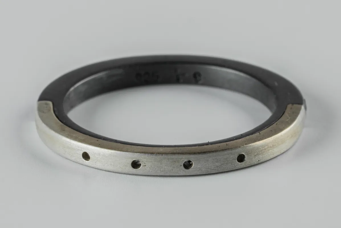 Sistema Ring (4-Hole, 2mm, KA+DA) sold by Parts of Four