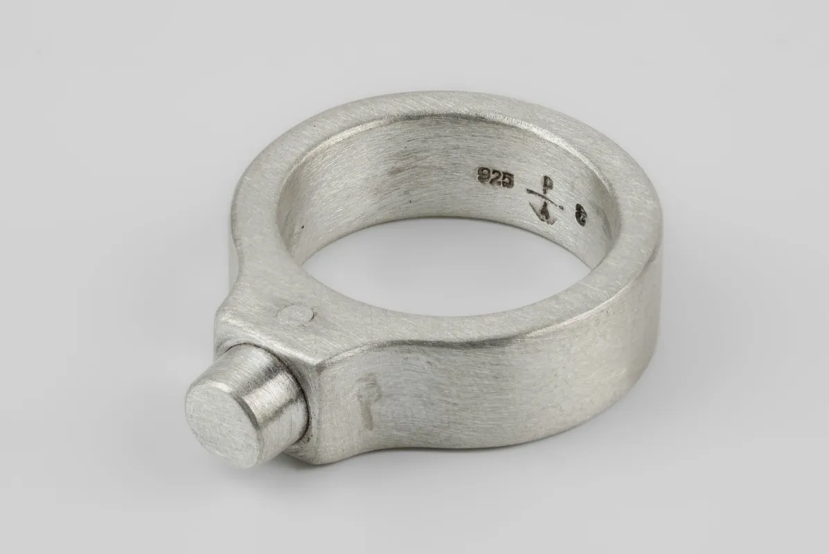 Sahara Ring (7mm, MA) sold by Parts of Four