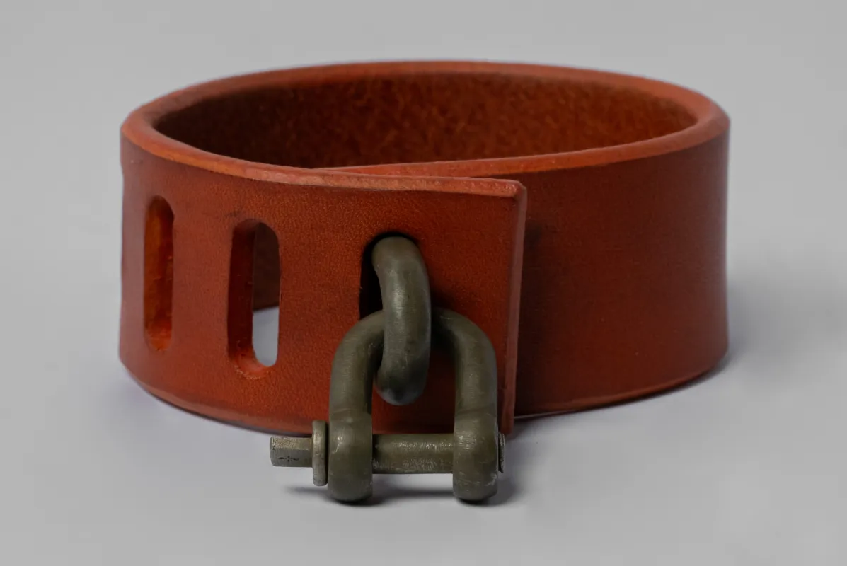 Restraint Charm Bracelet (30mm, ALE+DZ) sold by Parts of Four