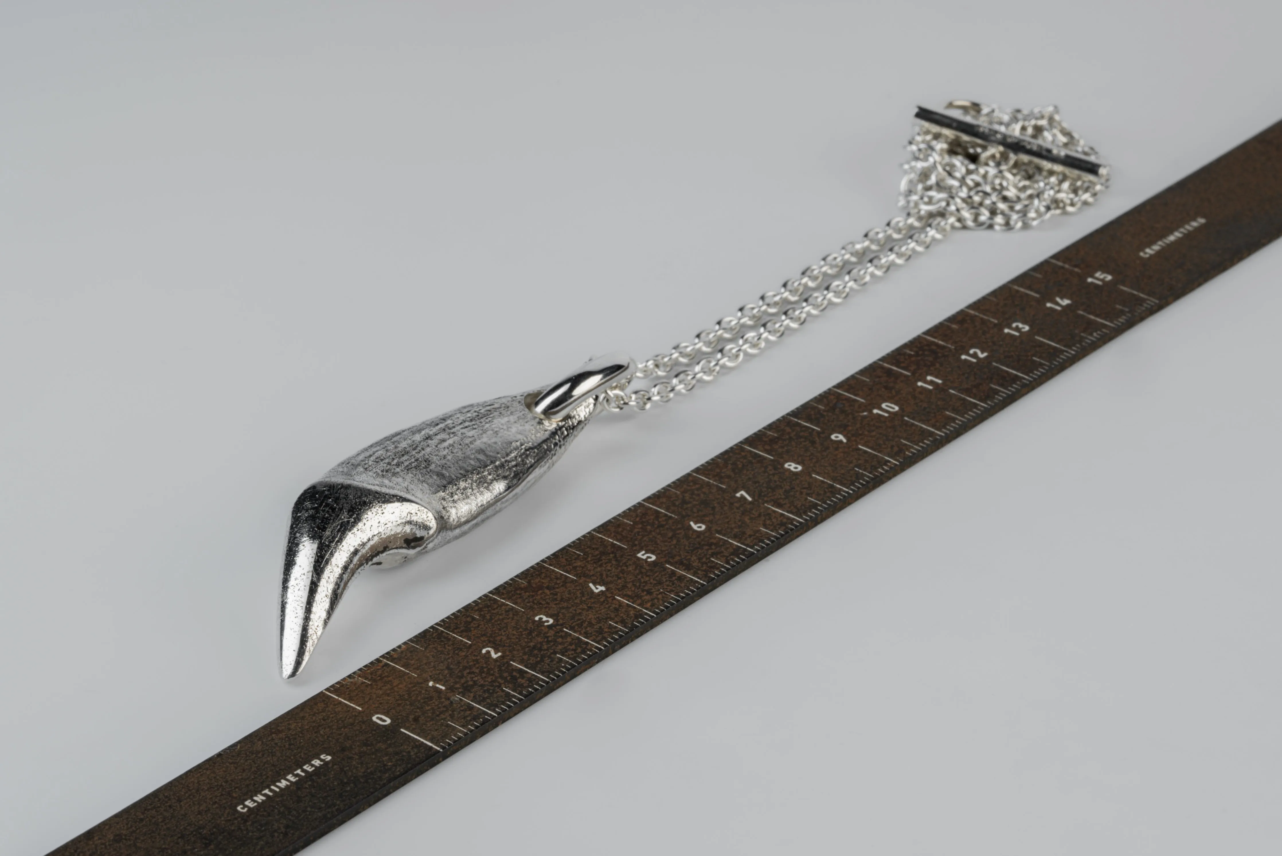 Bear Tooth Necklace Ghost (Medium, PA) sold by Parts of Four product image thumbnail 5