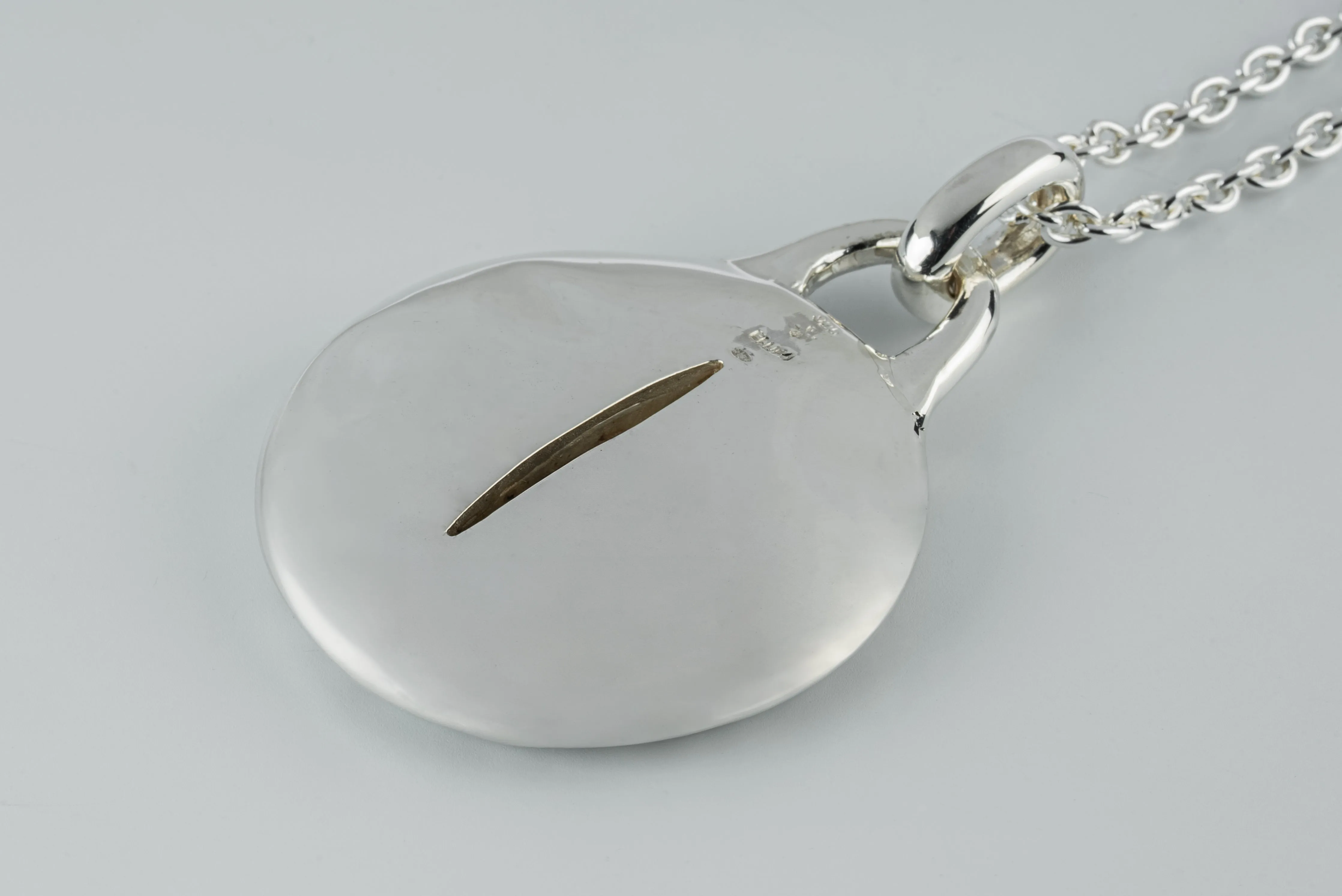 Disk Necklace (45mm, Slit, Mega Pavé, PA+DIA) sold by Parts of Four product image thumbnail 2