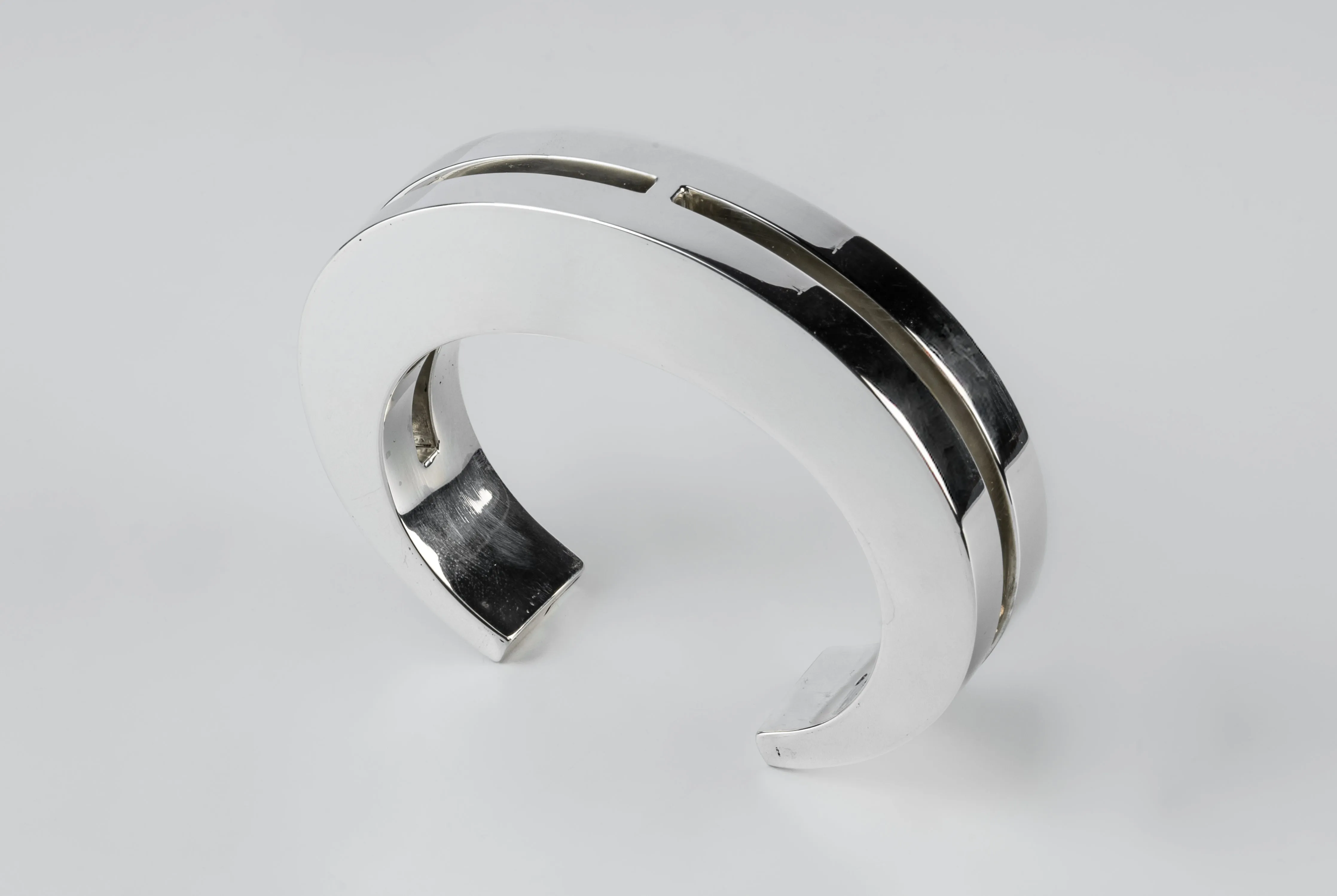 Crescent Crevice Bracelet (15mm, PA) sold by Parts of Four product image thumbnail 2