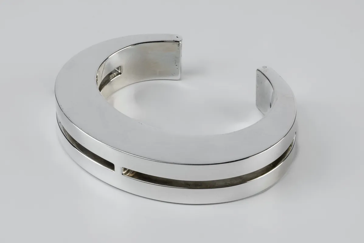 Crescent Crevice Bracelet (15mm, PA) sold by Parts of Four