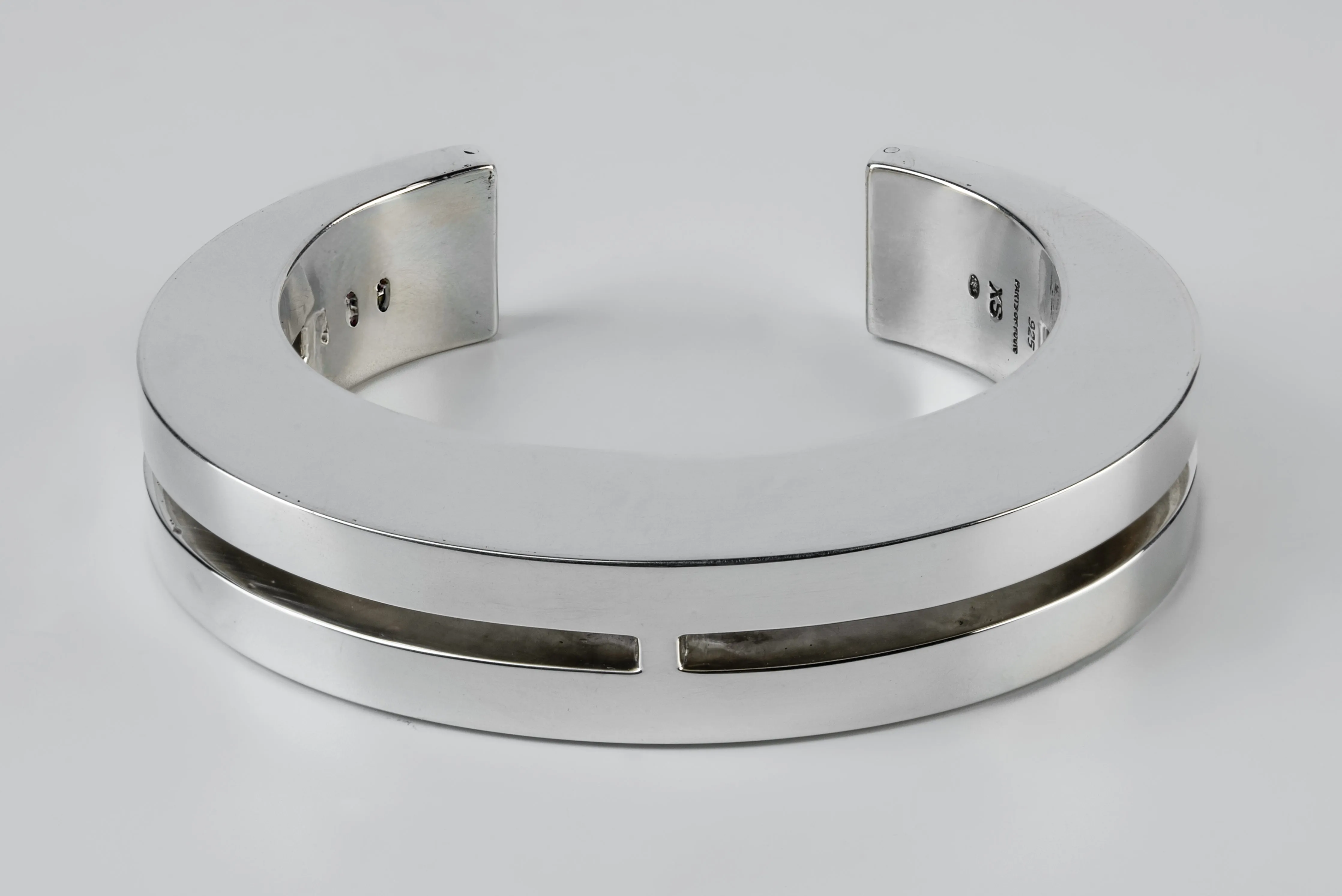 Crescent Crevice Bracelet (15mm, PA) sold by Parts of Four product image thumbnail 3