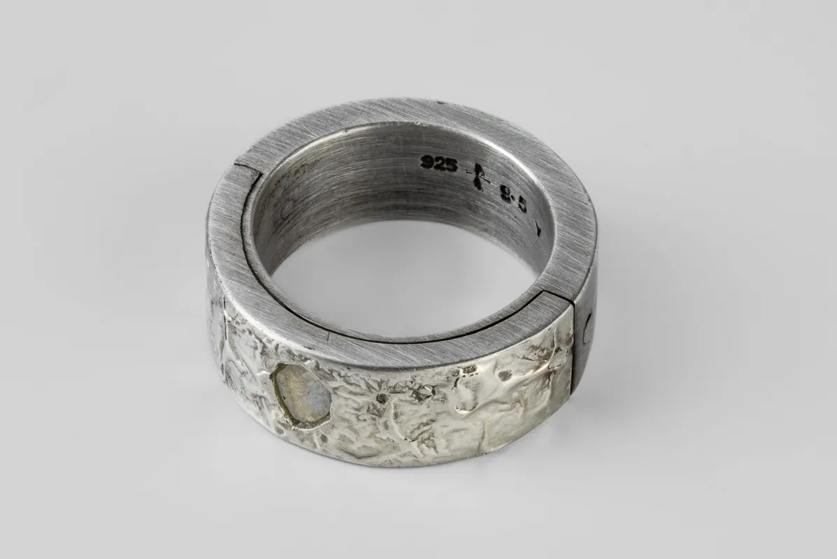 Sistema Ring (Fuse, 0.2 CT, Yellow Diamond Slab, 9mm, DA10KW+YDIA) sold by Parts of Four