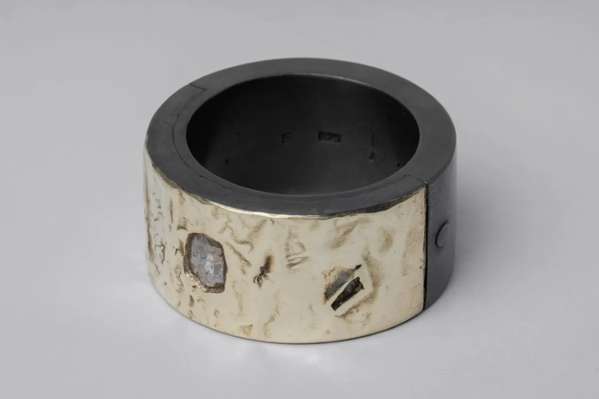 Sistema Ring (Fuse, 0.2 CT, Tiny Faceted Diamond Slab, 12mm, KA10KW+FCDIA) sold by Parts of Four