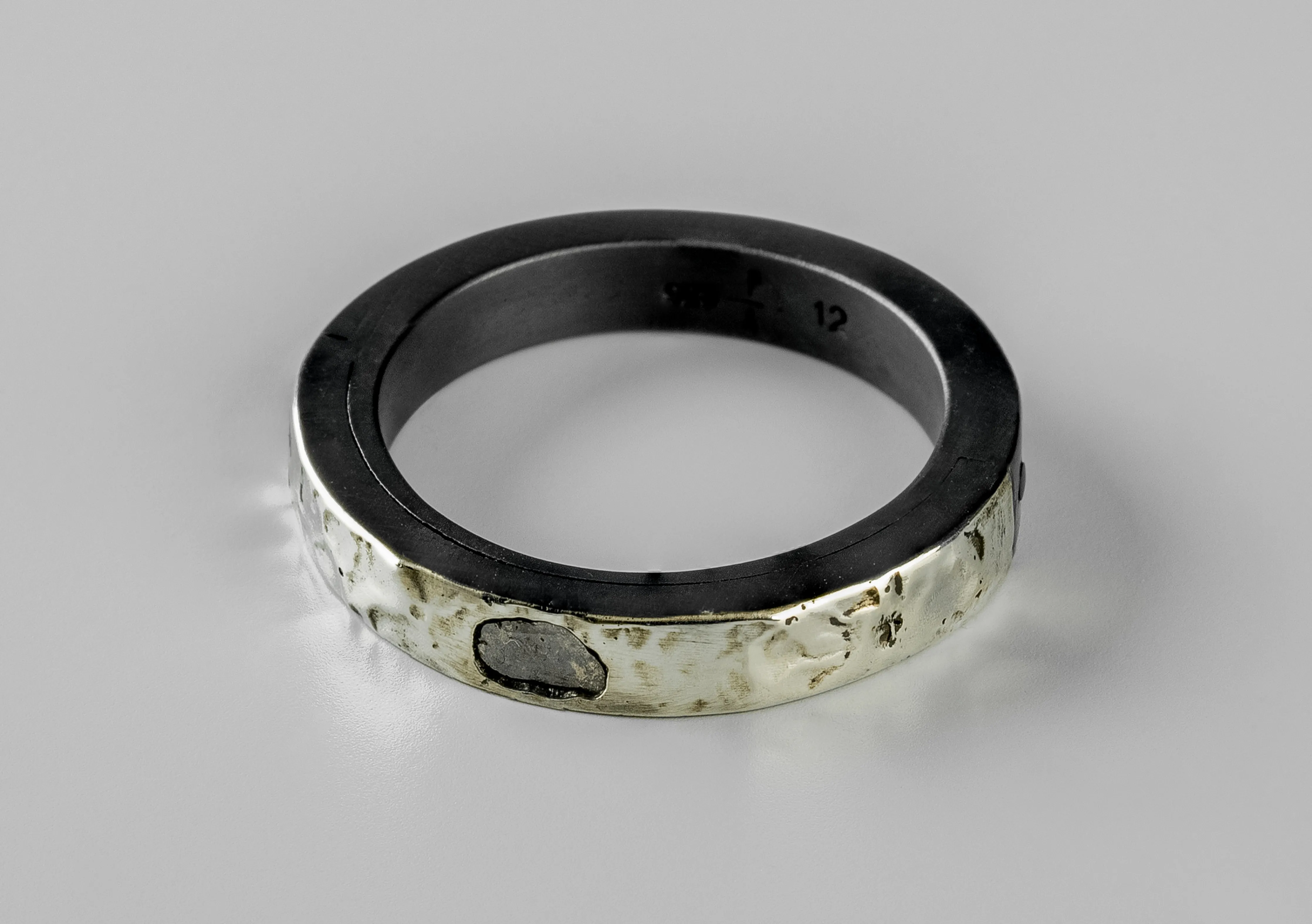 Sistema Ring (Fuse, 0.1 CT, Diamond Slab, 4mm, KA10KW+DIA) sold by Parts of Four