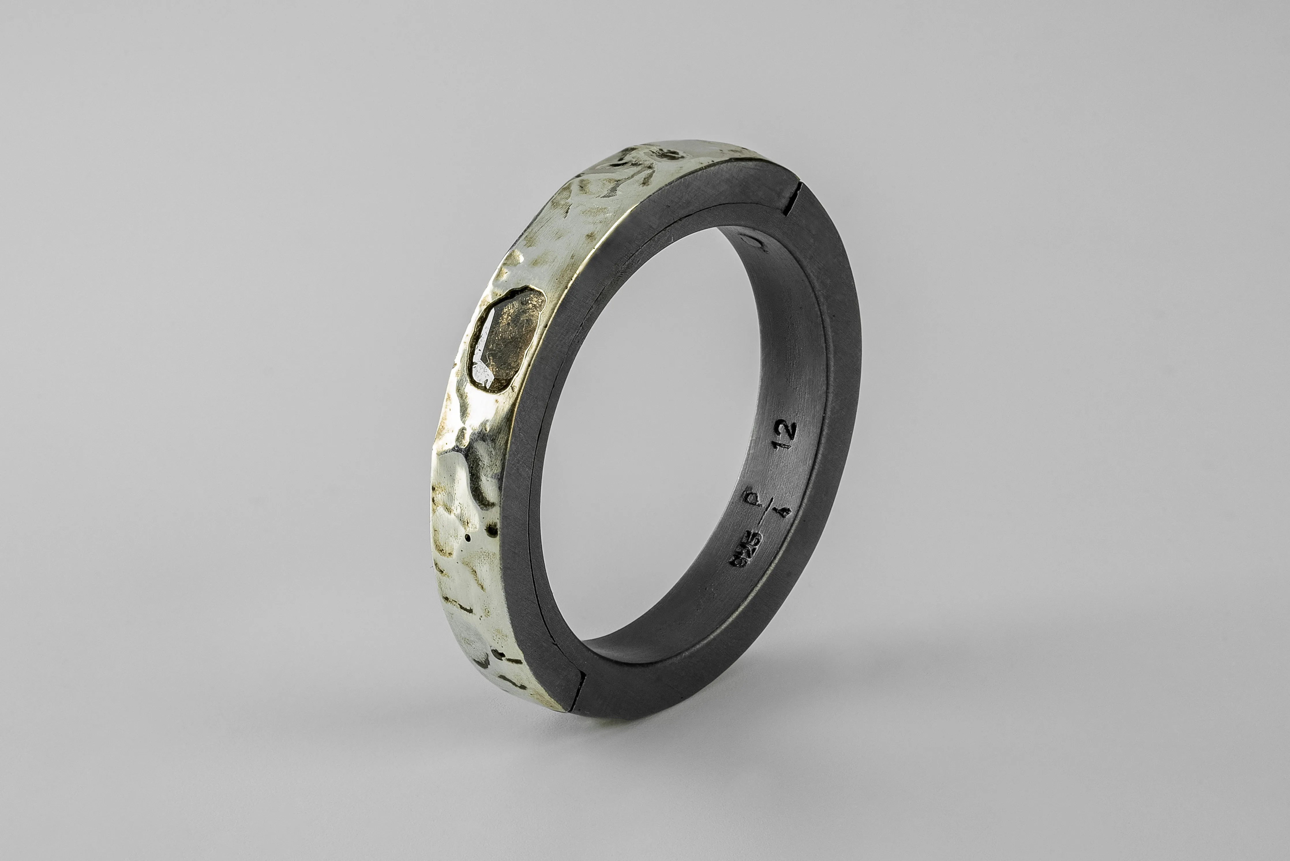 Sistema Ring (Fuse, 0.1 CT, Diamond Slab, 4mm, KA10KW+DIA) sold by Parts of Four product image thumbnail 2