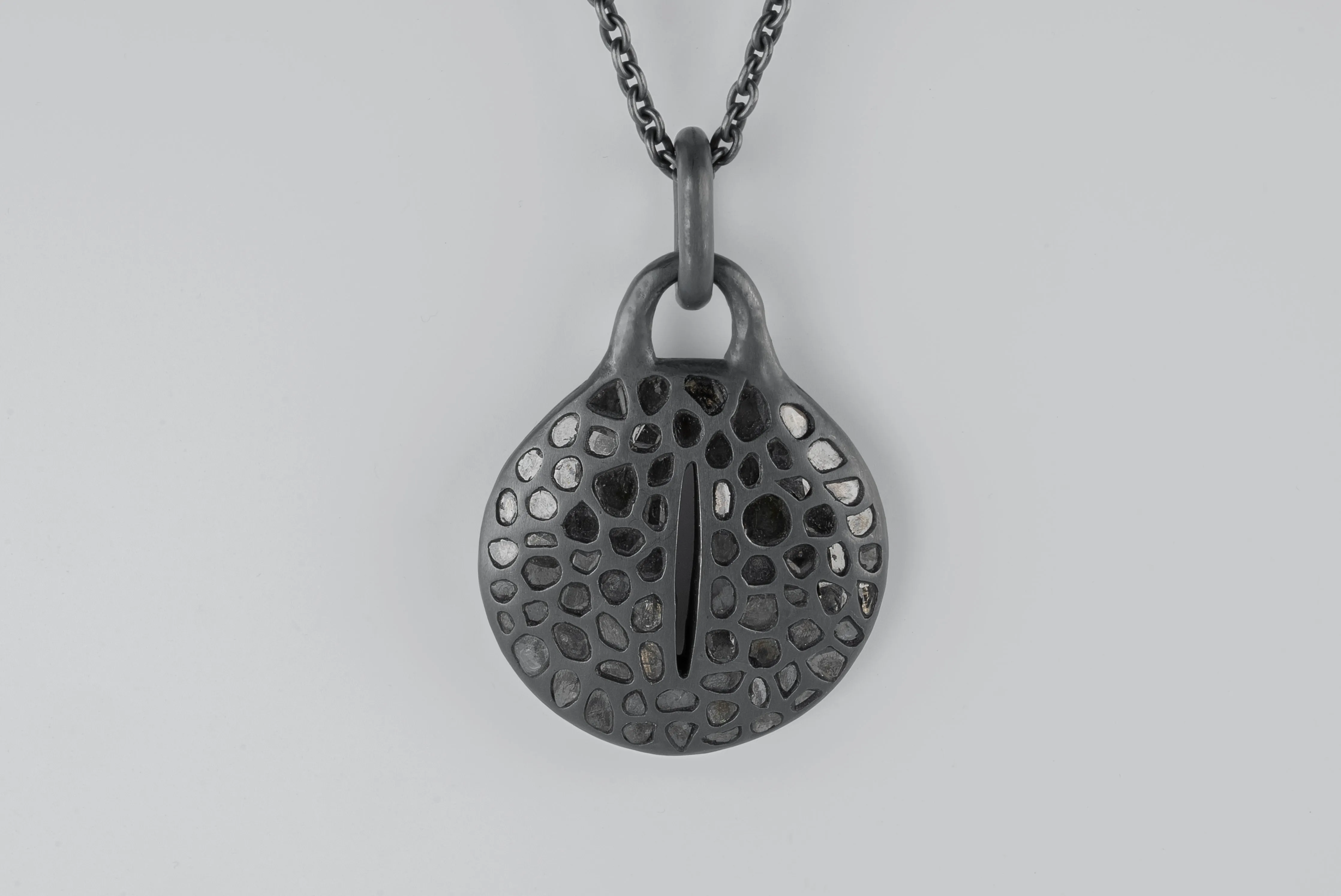 Disk Necklace (45mm, Slit, Mega Pavé, KA+DIA) sold by Parts of Four product image thumbnail 3