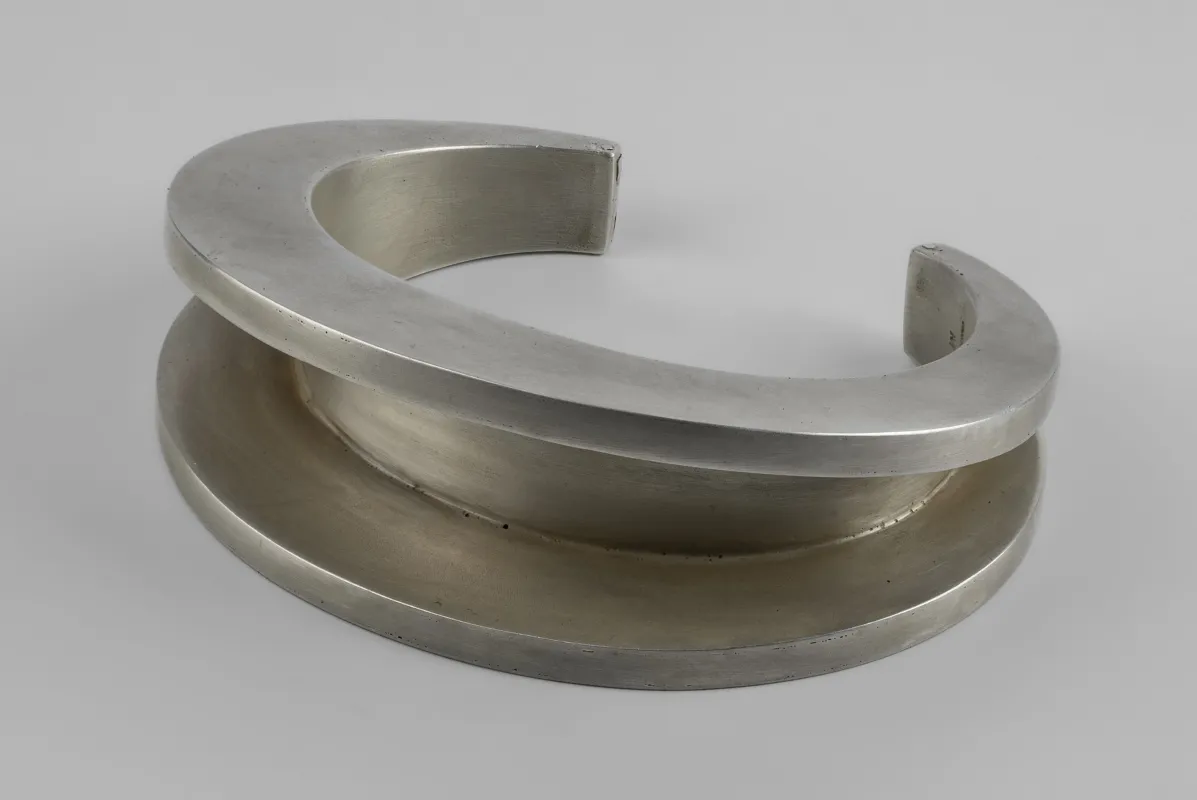 Crescent Channel Bracelet (Radiant Expansion, 10-27mm, AS) sold by Parts of Four