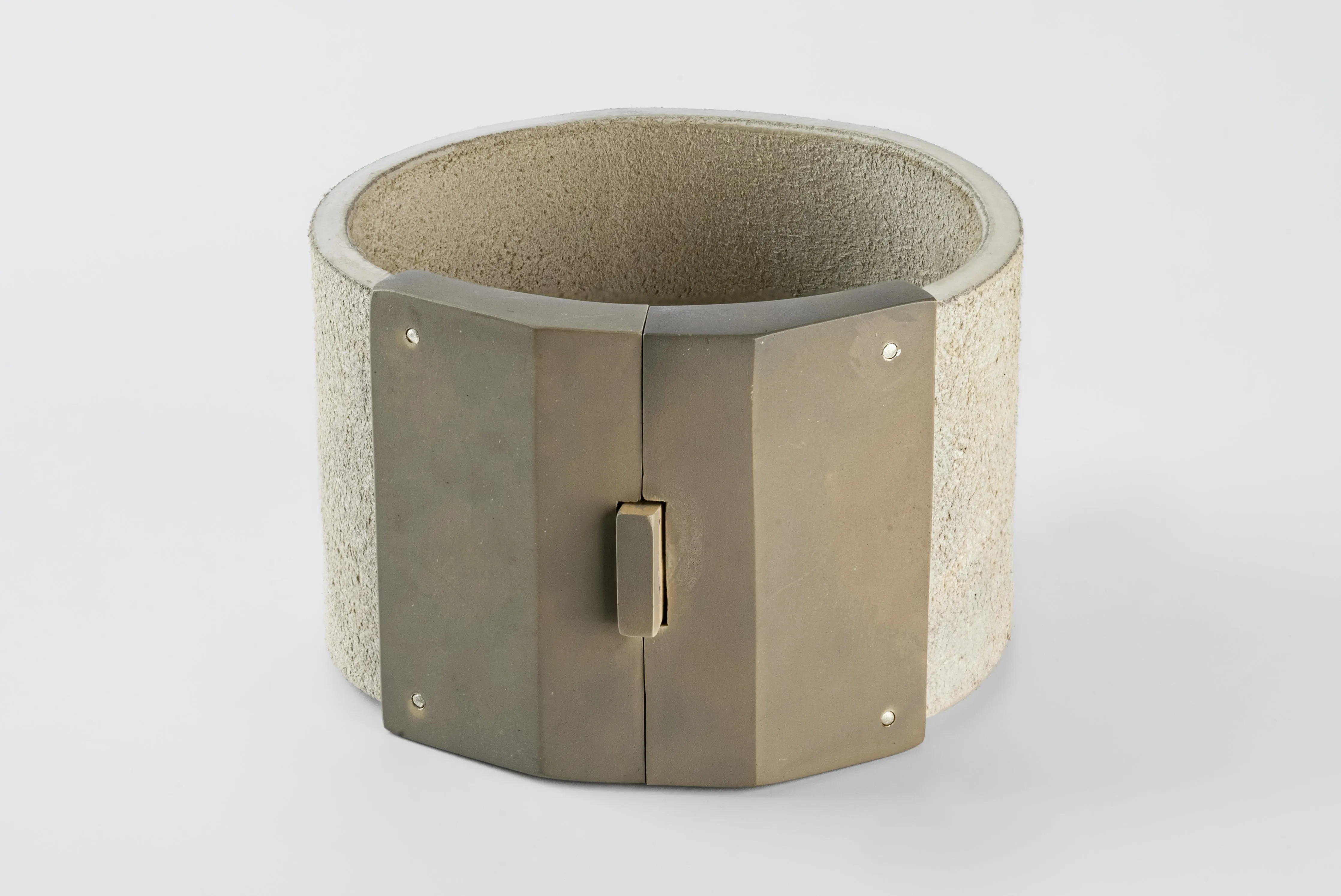 Box Lock Bracelet (Facet, Wide, FLE+UAS) sold by Parts of Four product image thumbnail 3